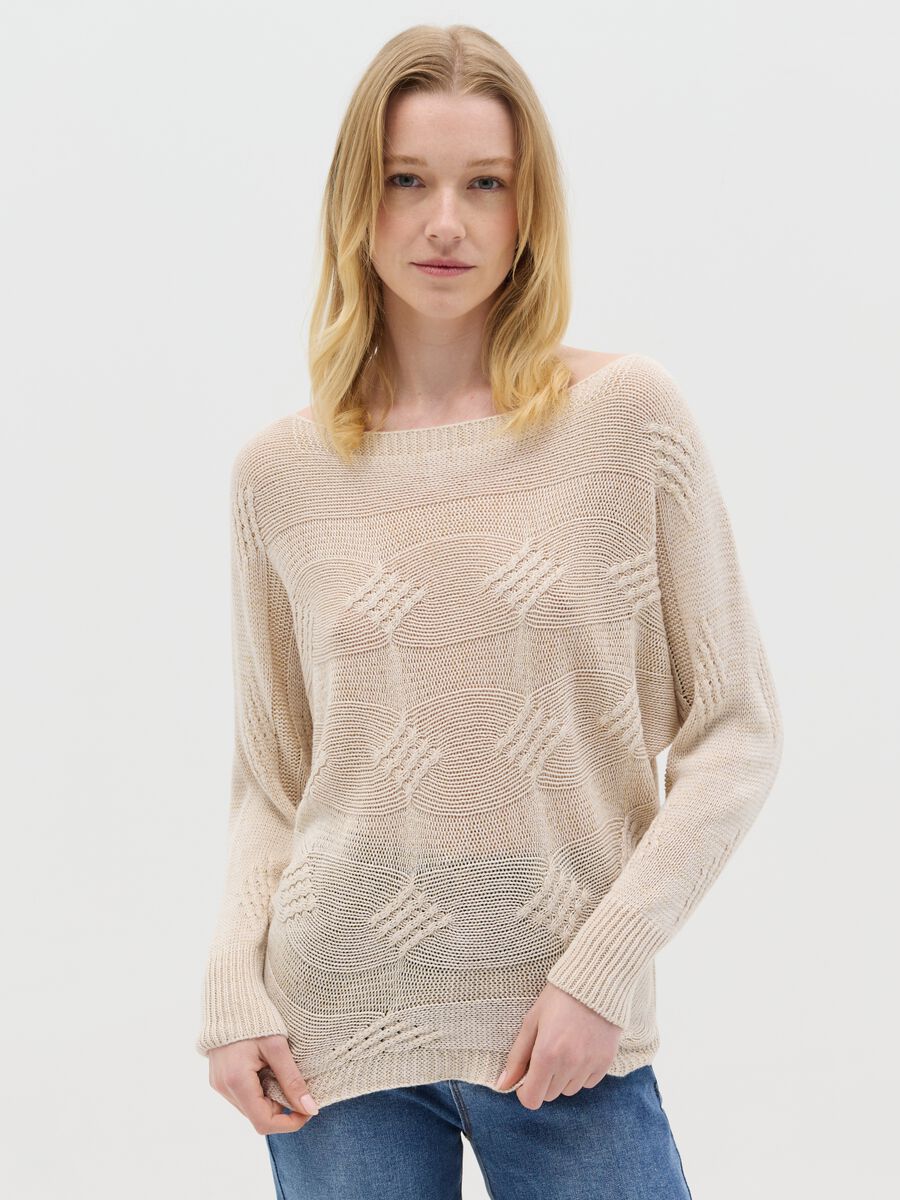 Beige long-sleeved top with design_0