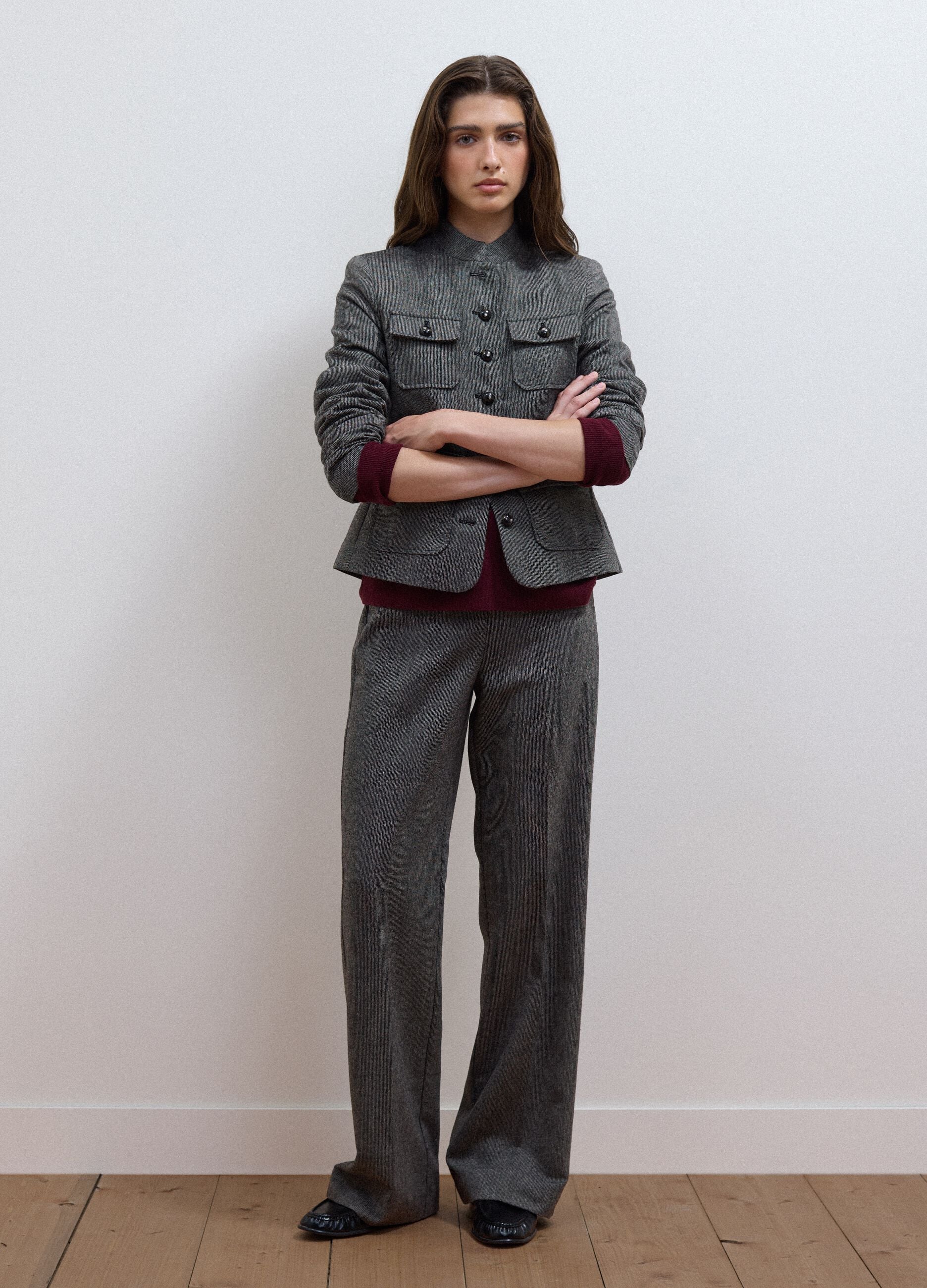 Pantaloni grigi in misto lana e viscosa flare fit