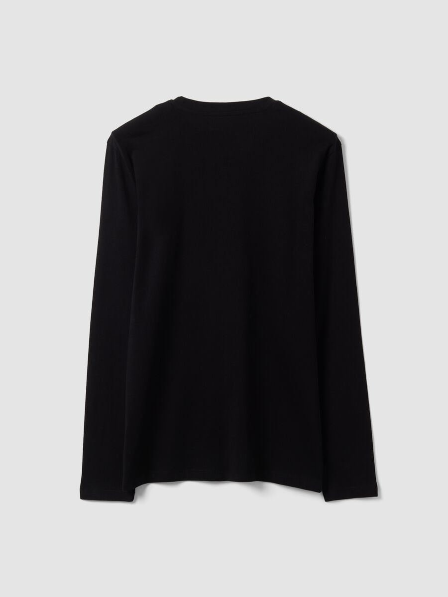 T-shirt nera a maniche lunghe in puro cotone organico con girocollo_2