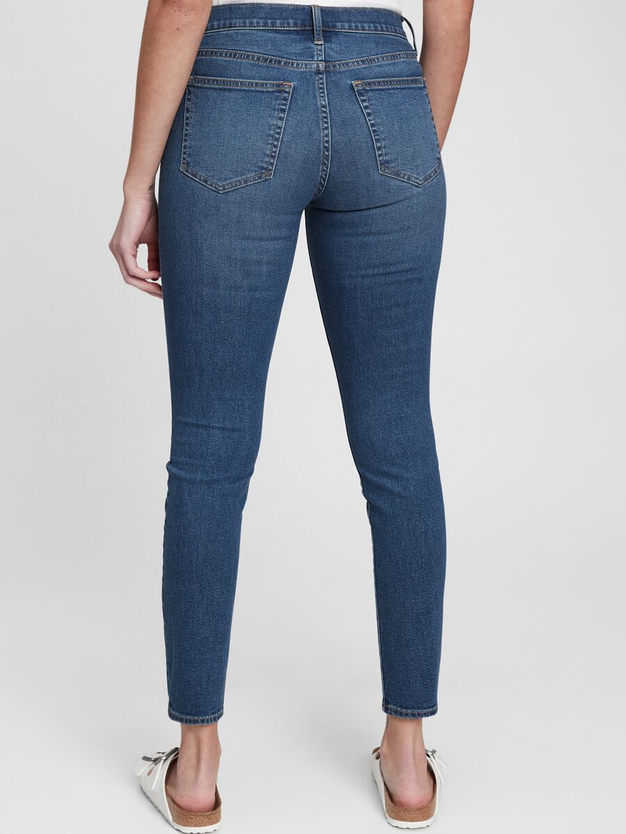 Skinny-fit jeans with five pockets_3