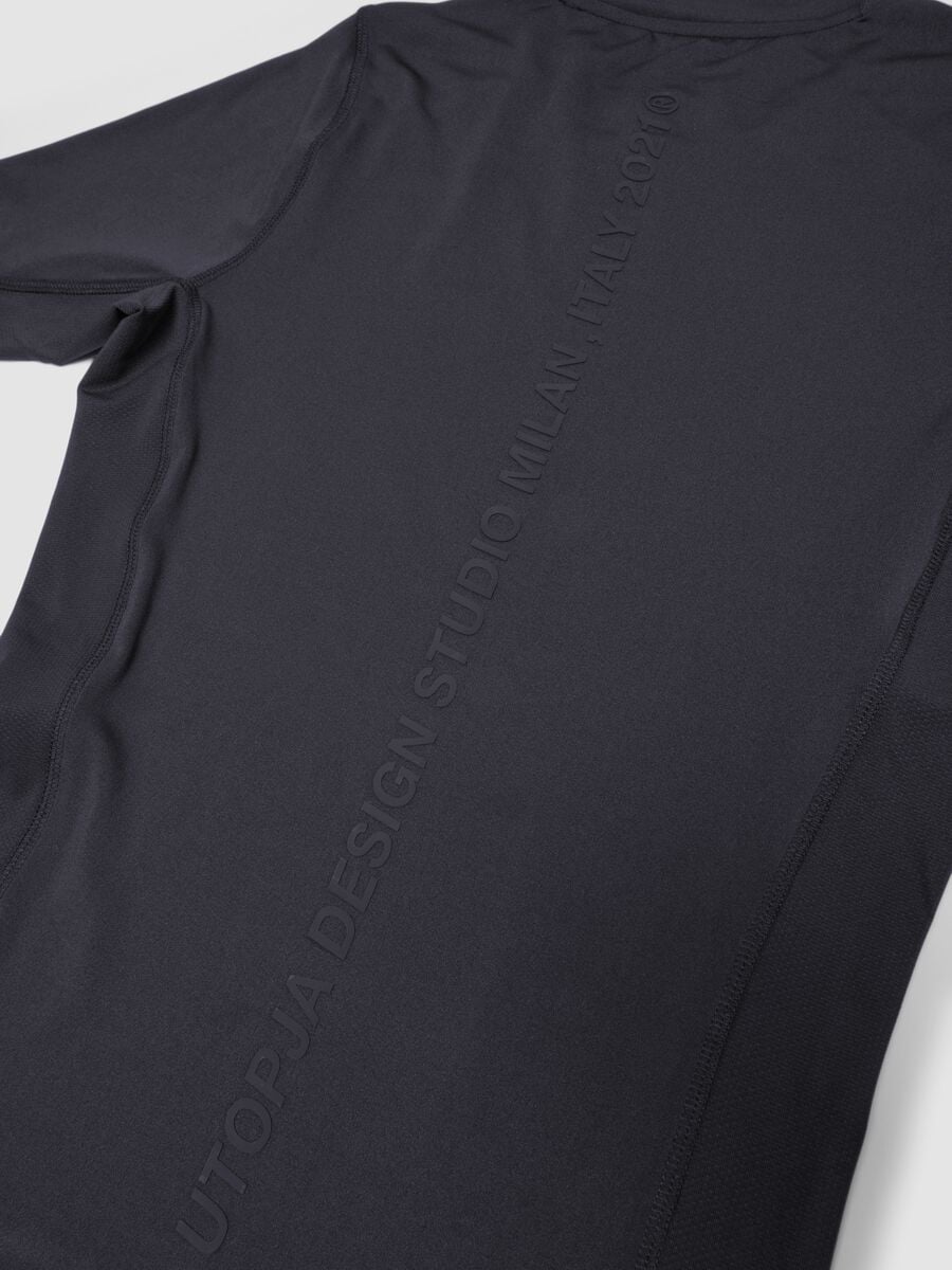 Fitted Technical T-shirt &ndash; Black_7