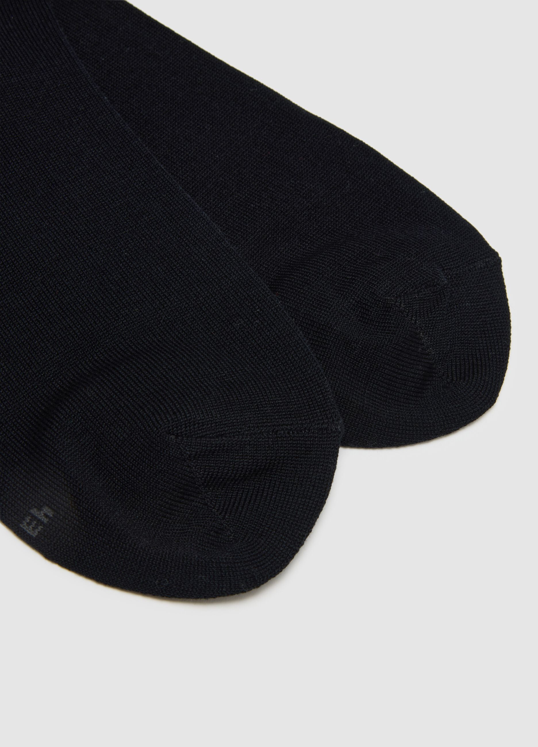 Set of three-pack short black elastic cotton socks