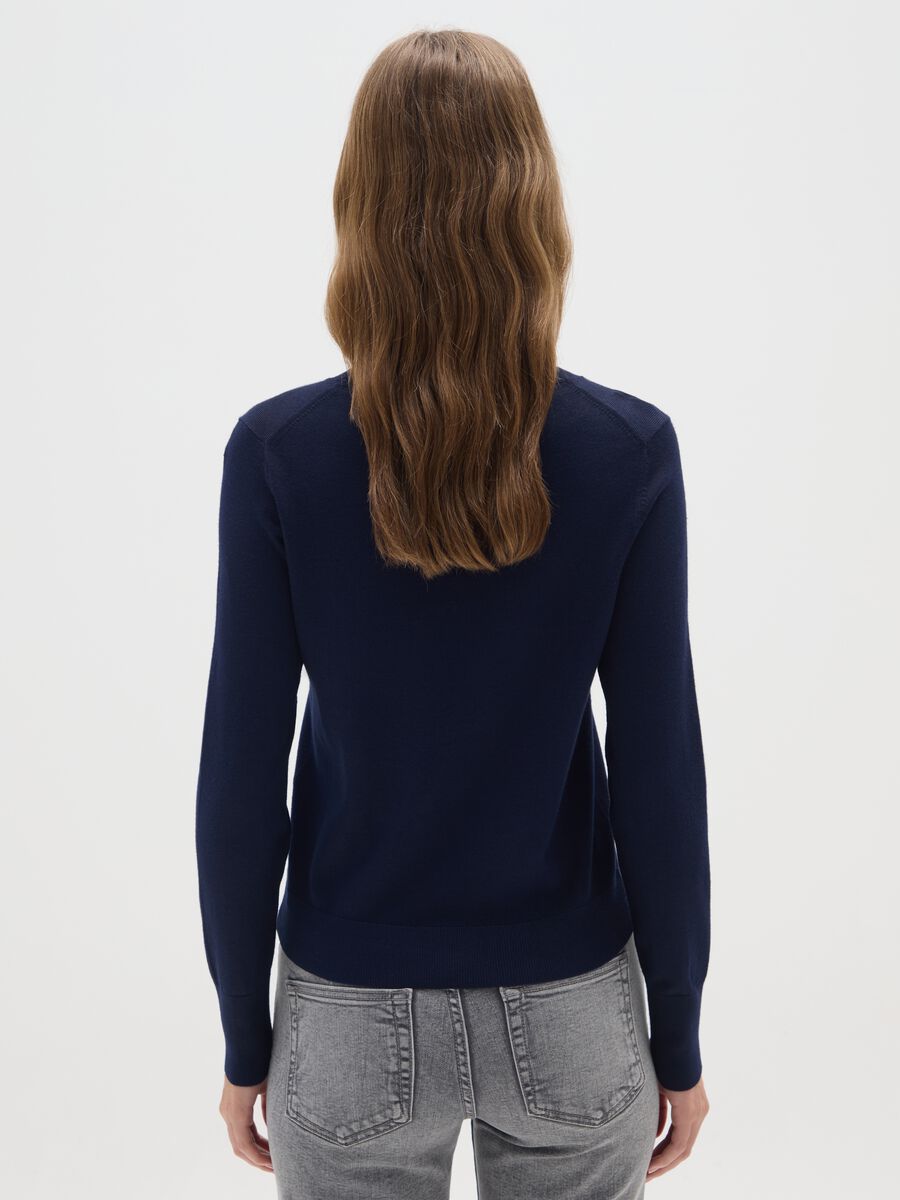 Blue crew neck sweater_2