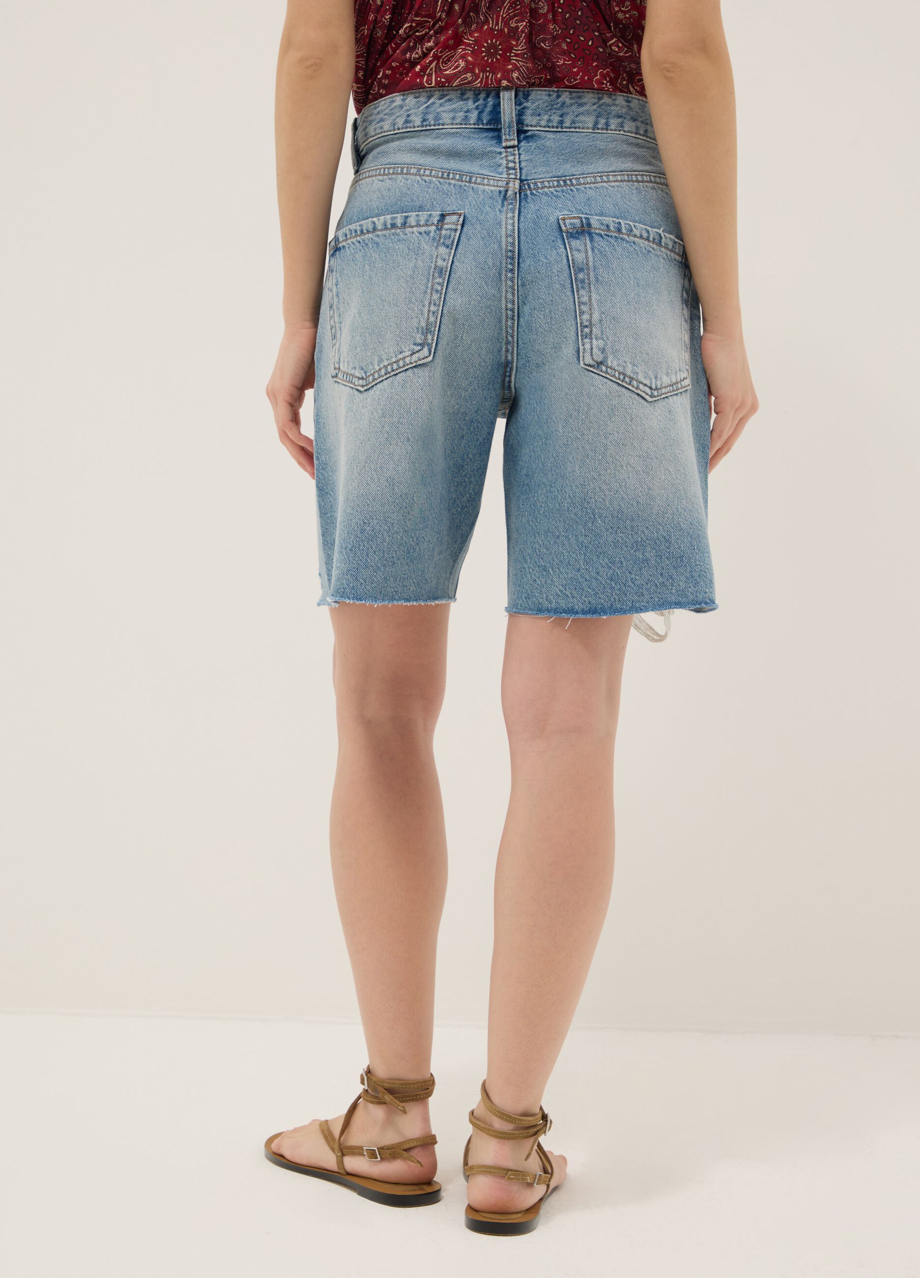 Azure denim pure cotton shorts with straight fit