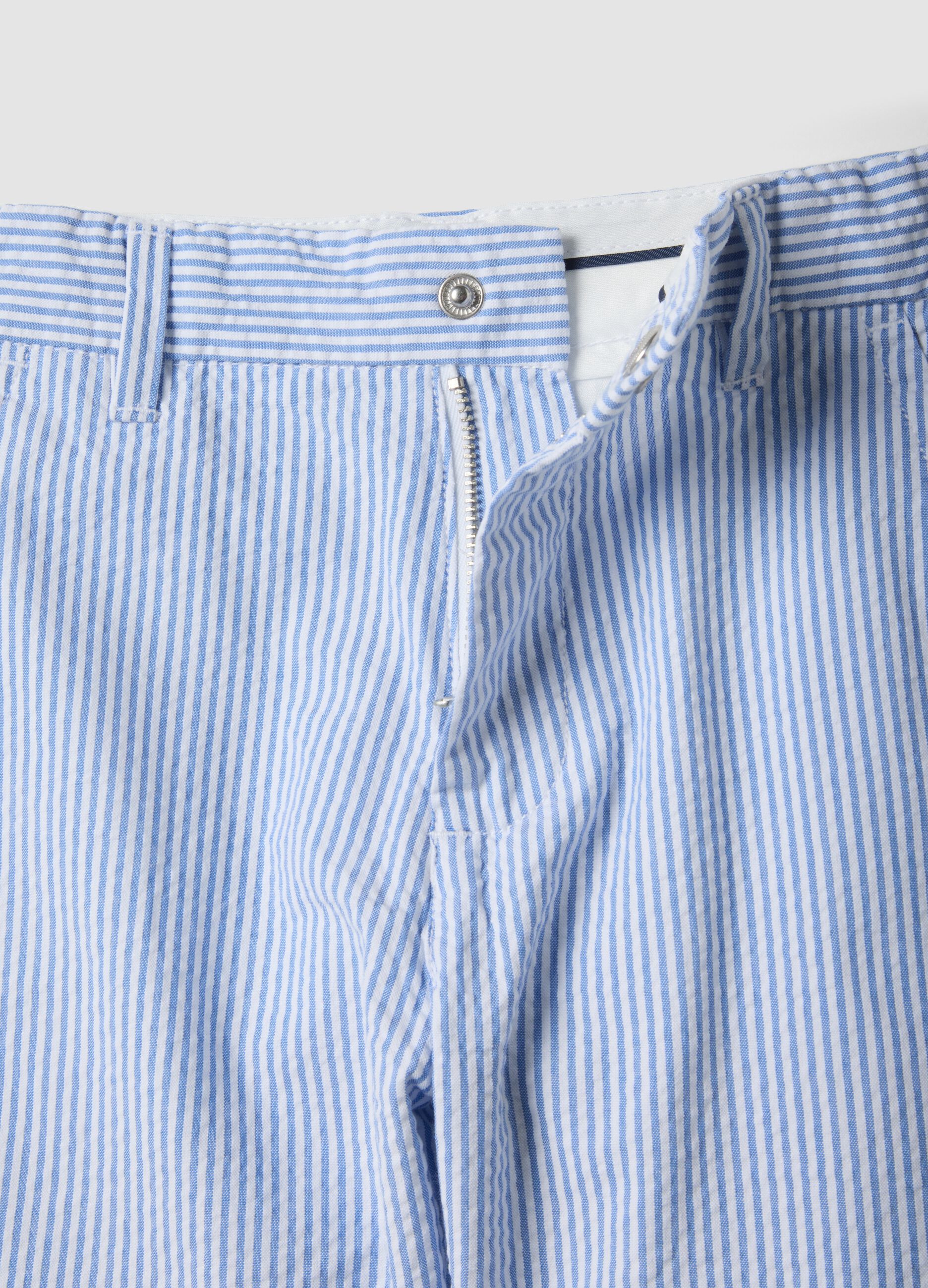 Shorts azzurri a righe in puro cotone