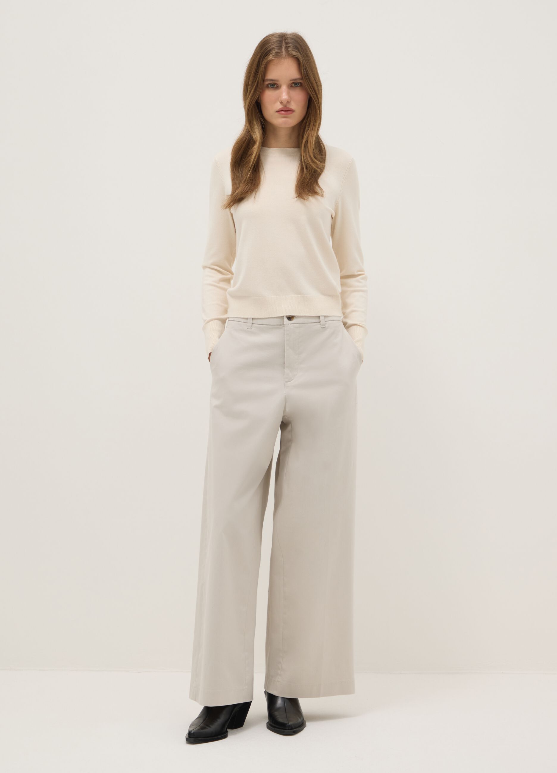 Beige wide-leg stretch cotton chino trousers regular fit