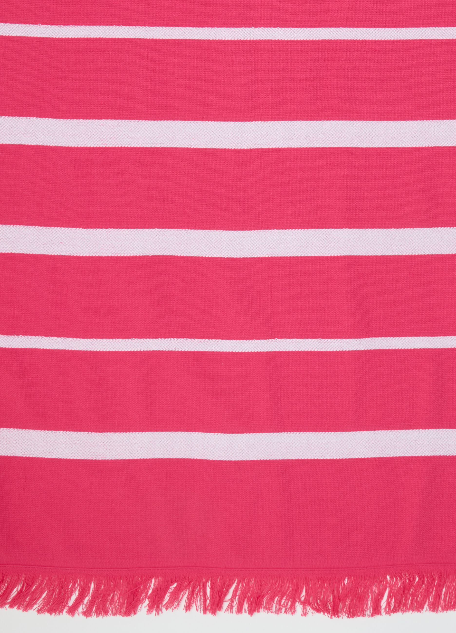Telo mare da donna in cotone rosa con frange