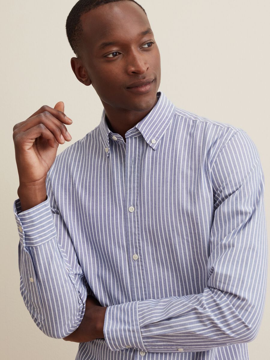 Oxford cotton shirt with striped pattern_0