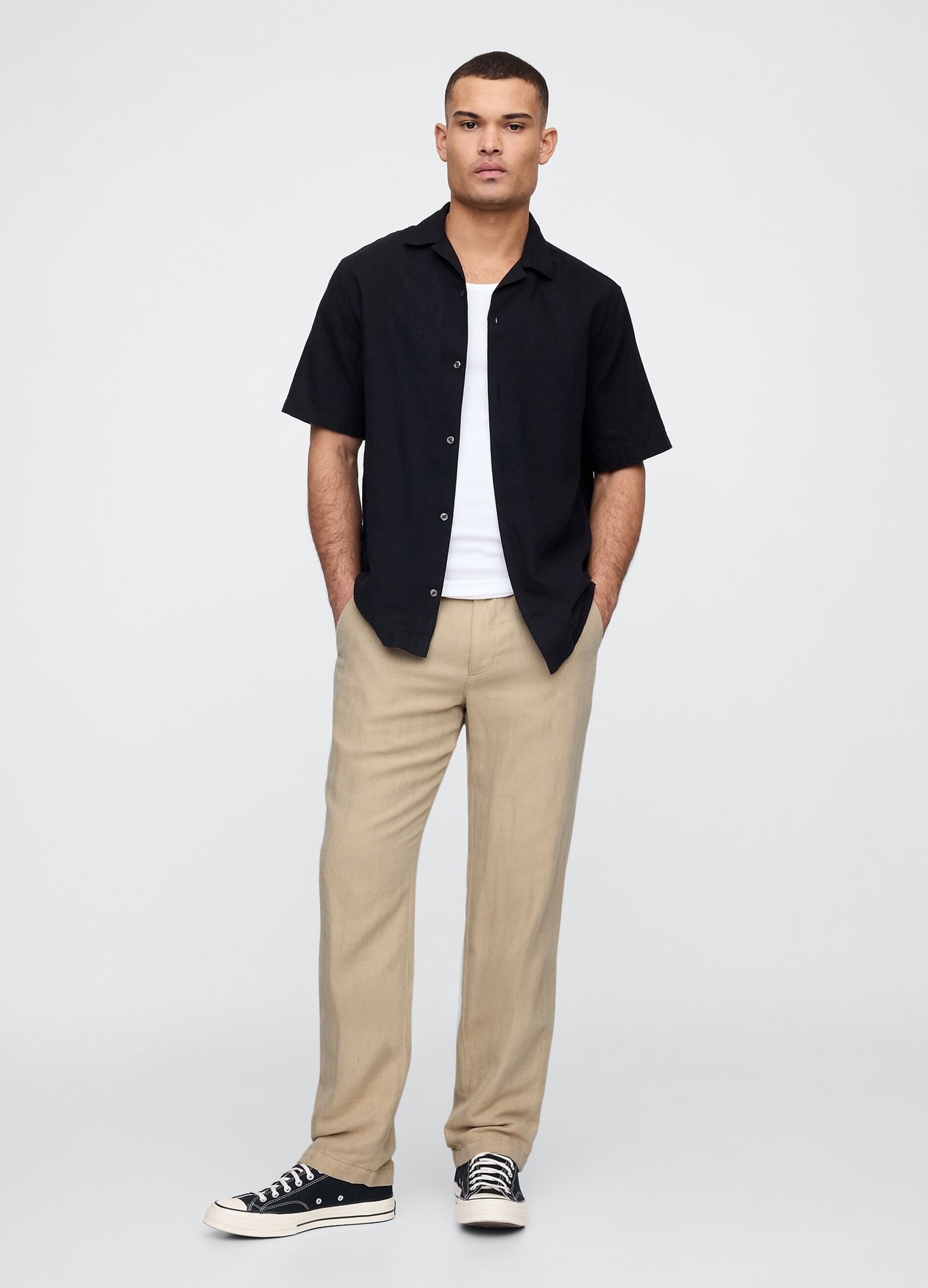 Regular beige trousers in linen and cotton