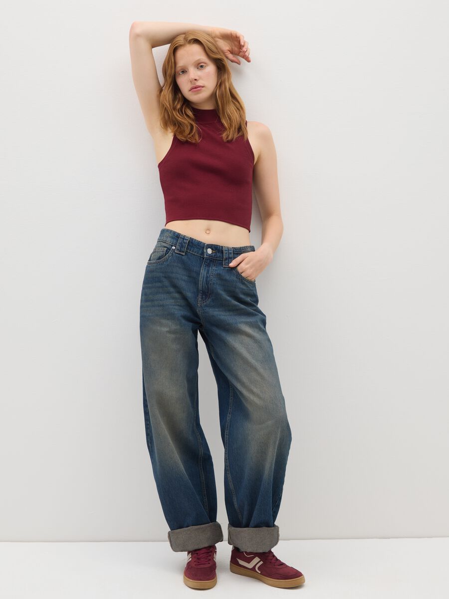 Women's fitted red blend top_2