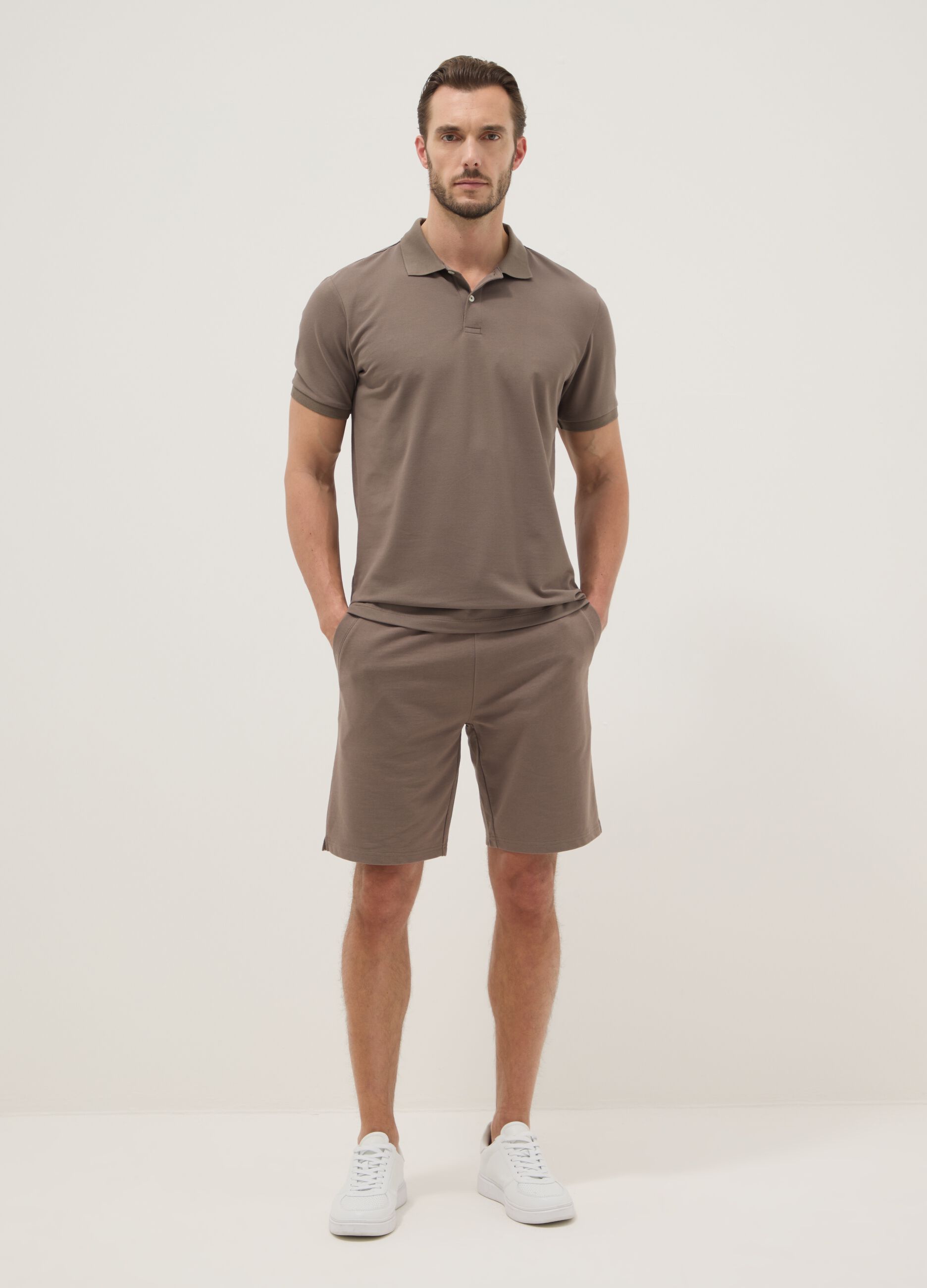 Brown cotton blend regular fit shorts