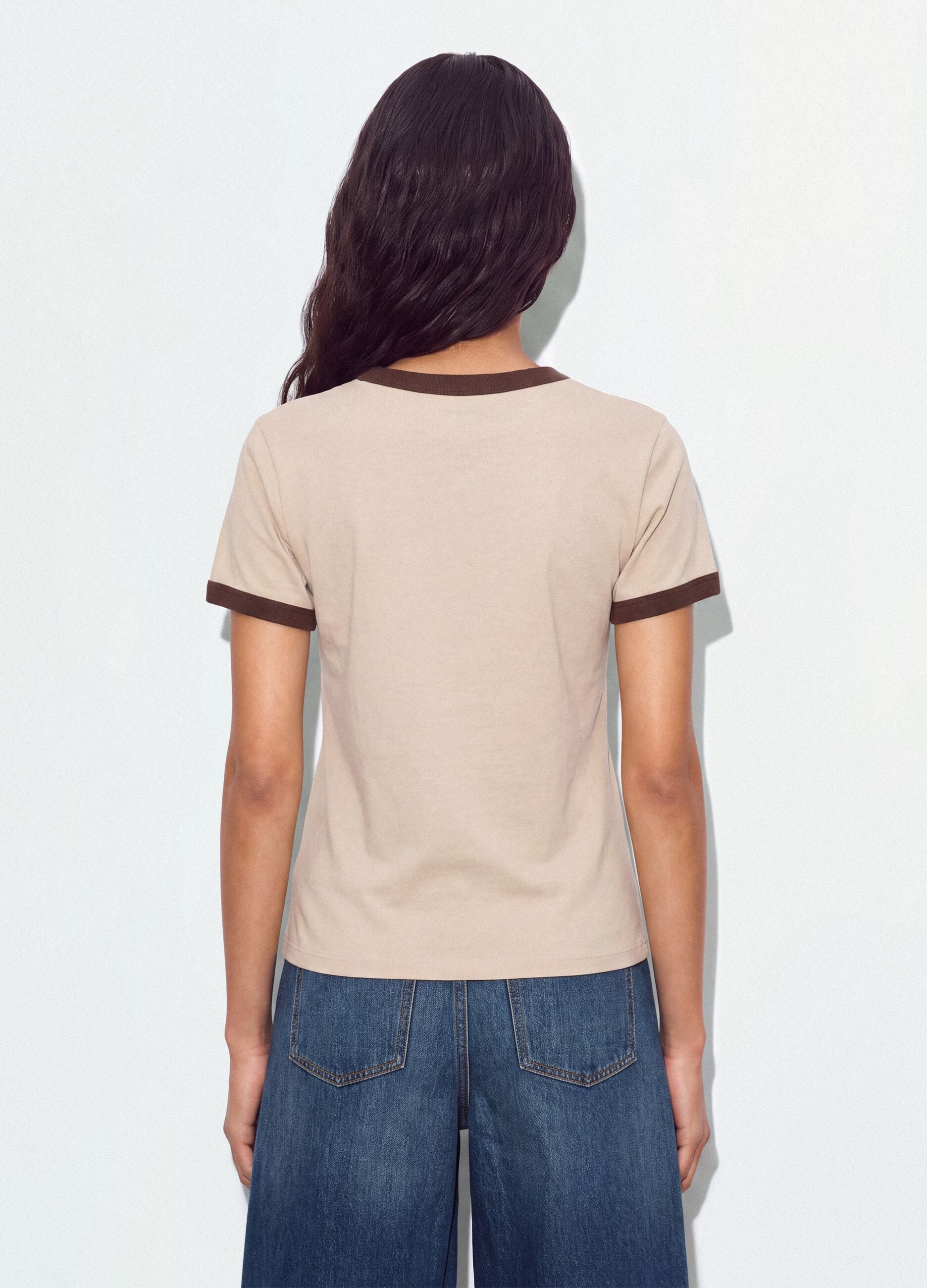 Pink cotton T-shirt with front graphic print and contrast trims
