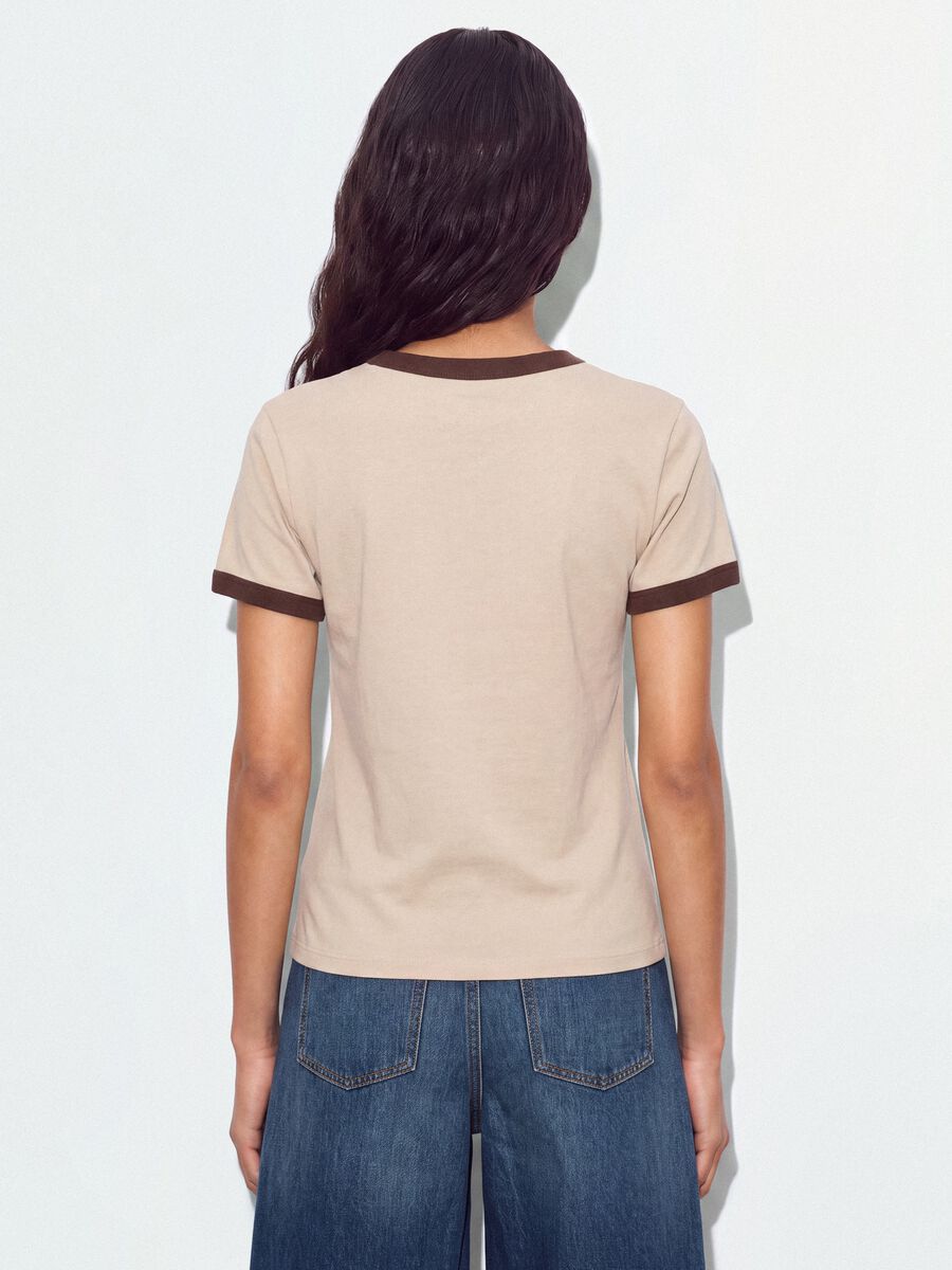 Pink cotton T-shirt with front graphic print and contrast trims_2