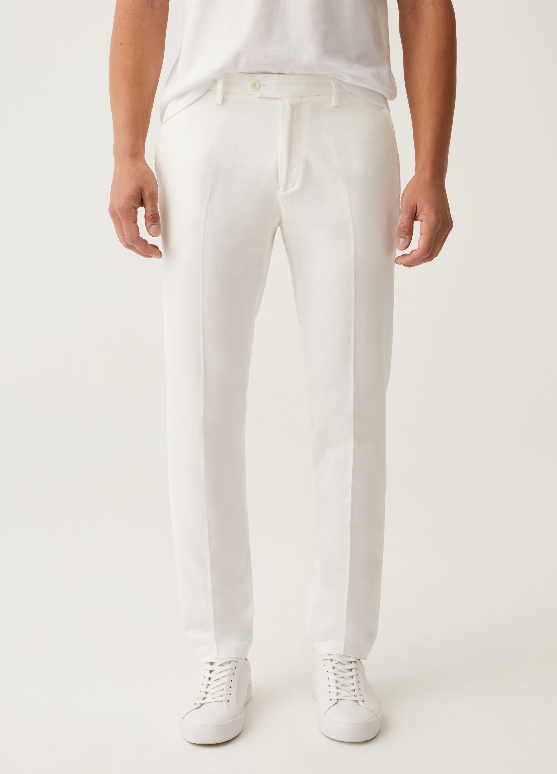 Slim-fit chinos in white cotton and linen