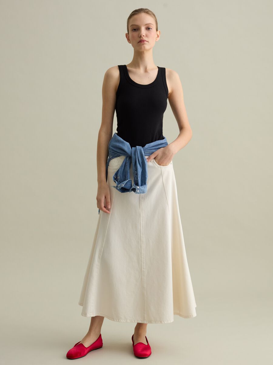 Long full skirt in denim_0