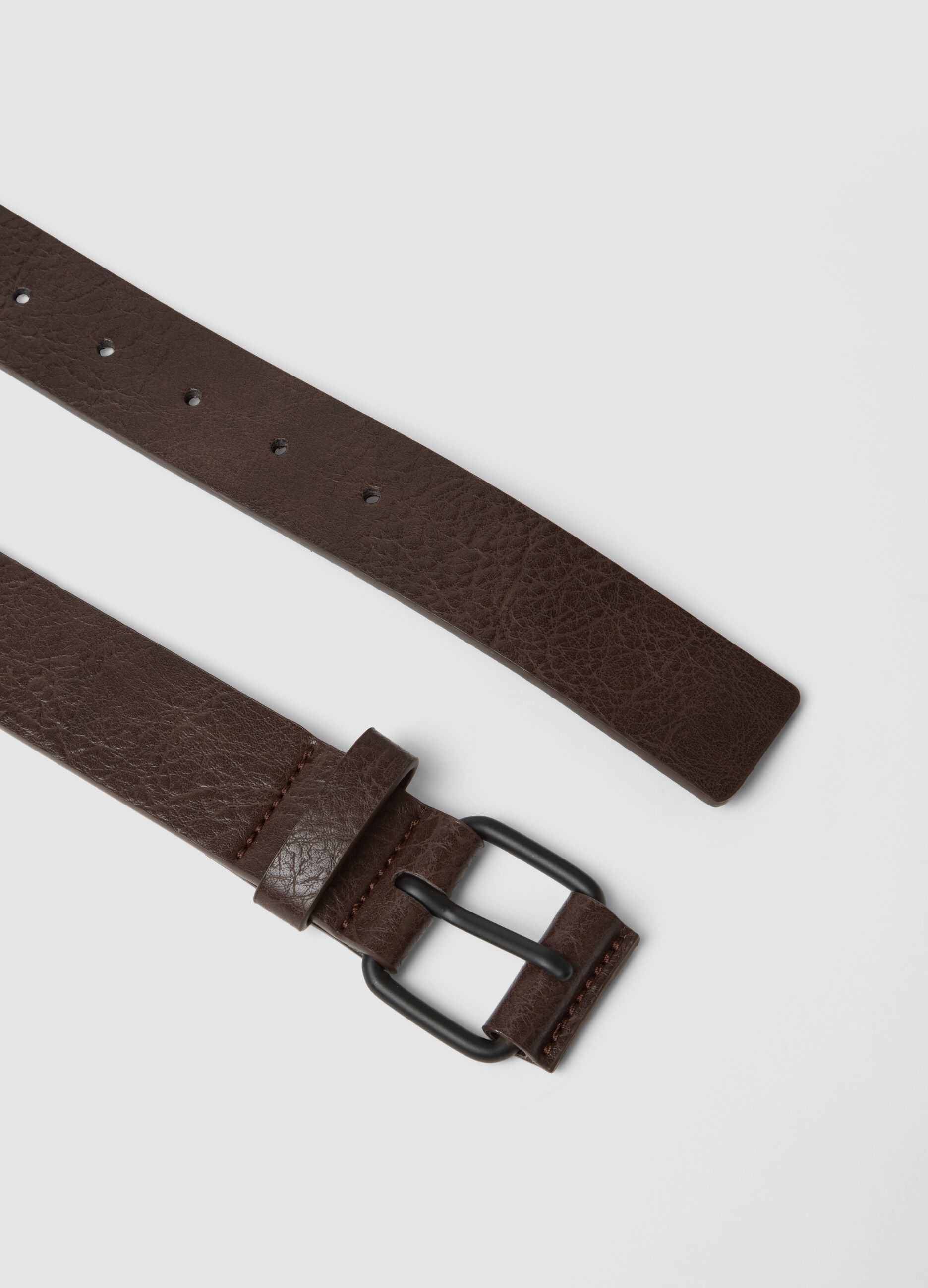 Brown belt with square metal buckle