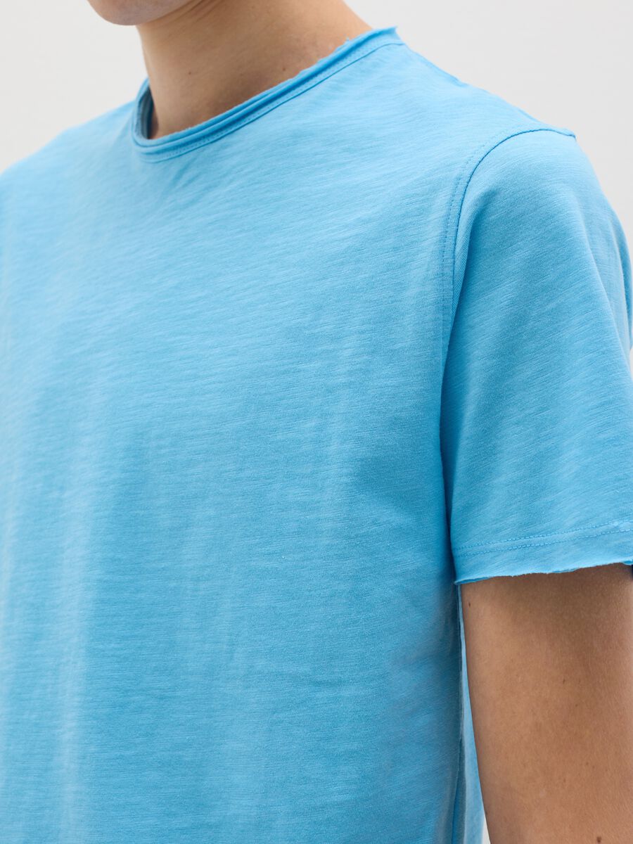 Cotton T-shirt with round neck_2