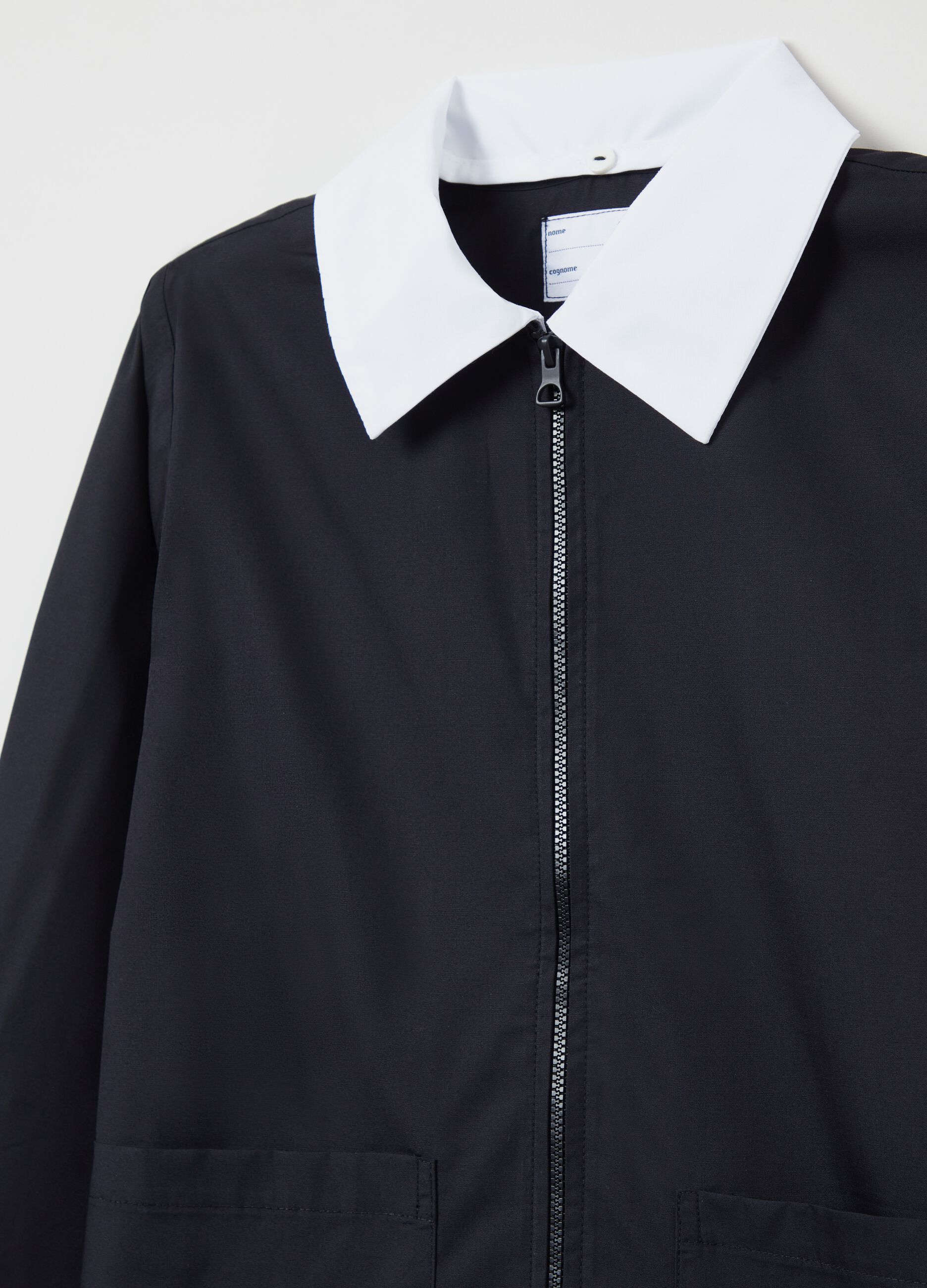 Giacca da scuola primaria con zip e colletto a punta