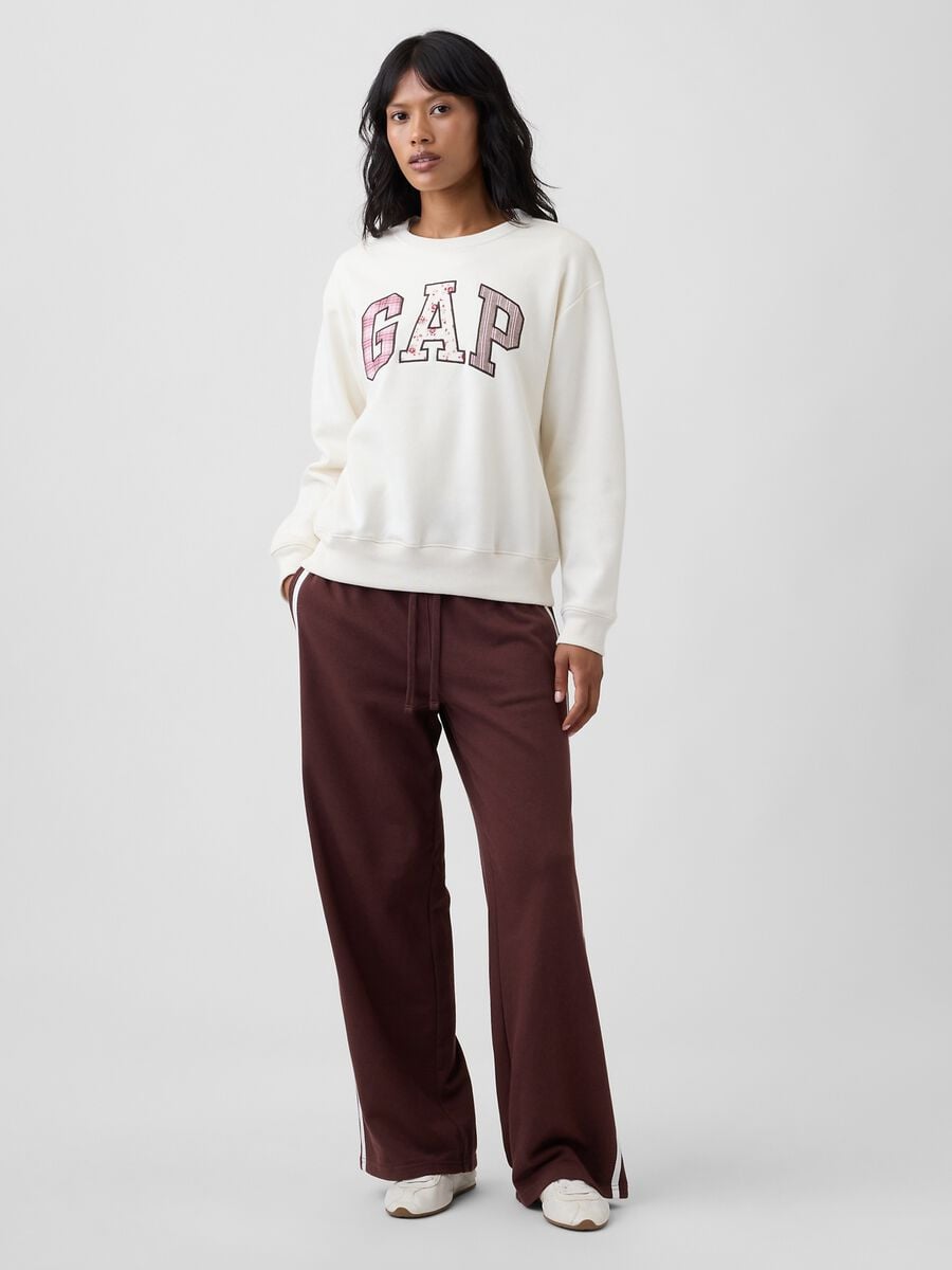 Ivory white cotton-blend sweatshirt with GAP patterned lettering_1