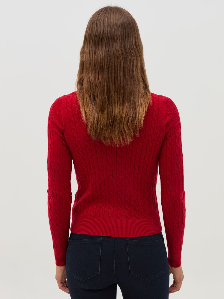 Pullover with cable-knit design_2