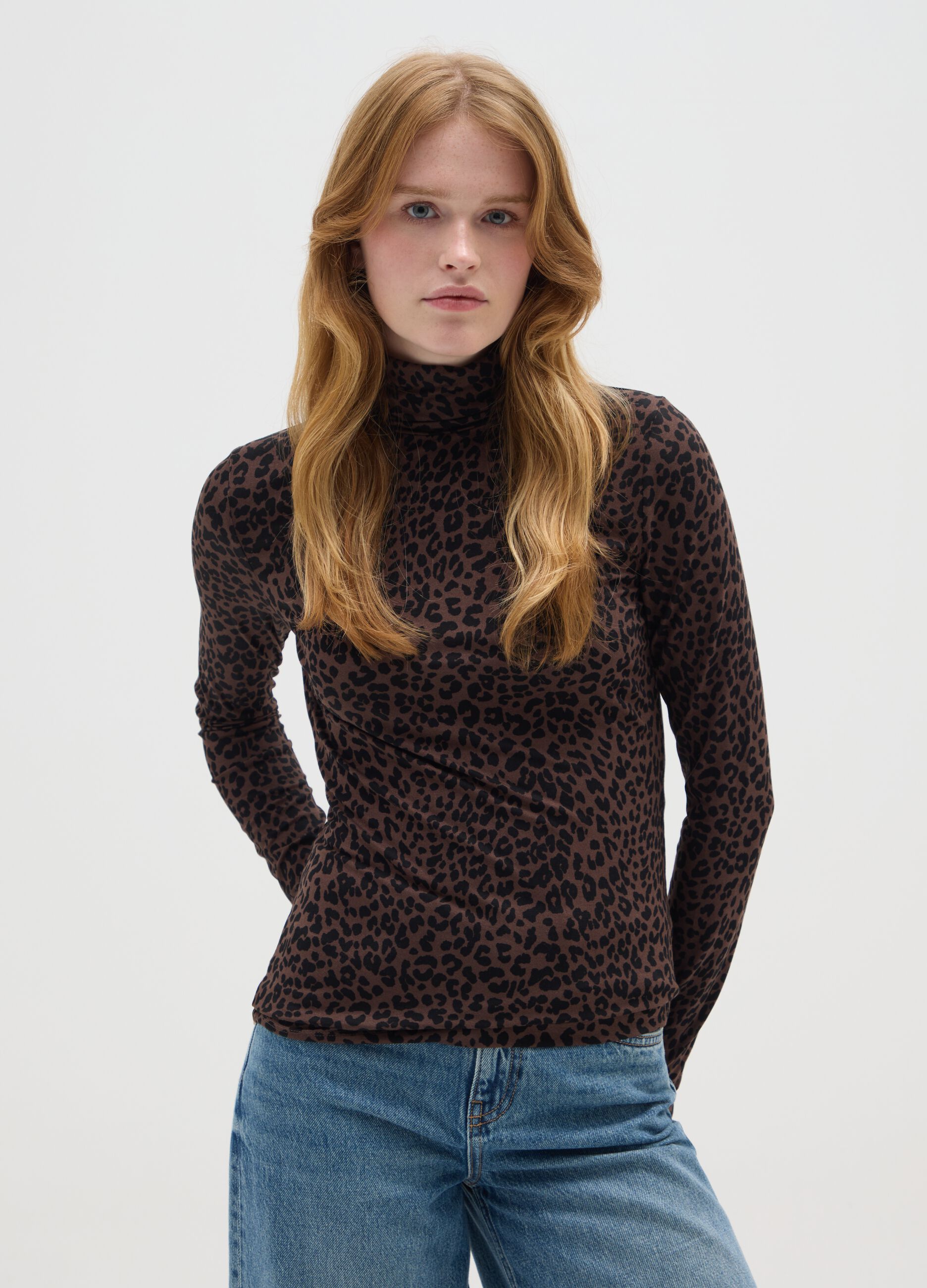 Brown Regular Fit Leopard Turtleneck Sweater
