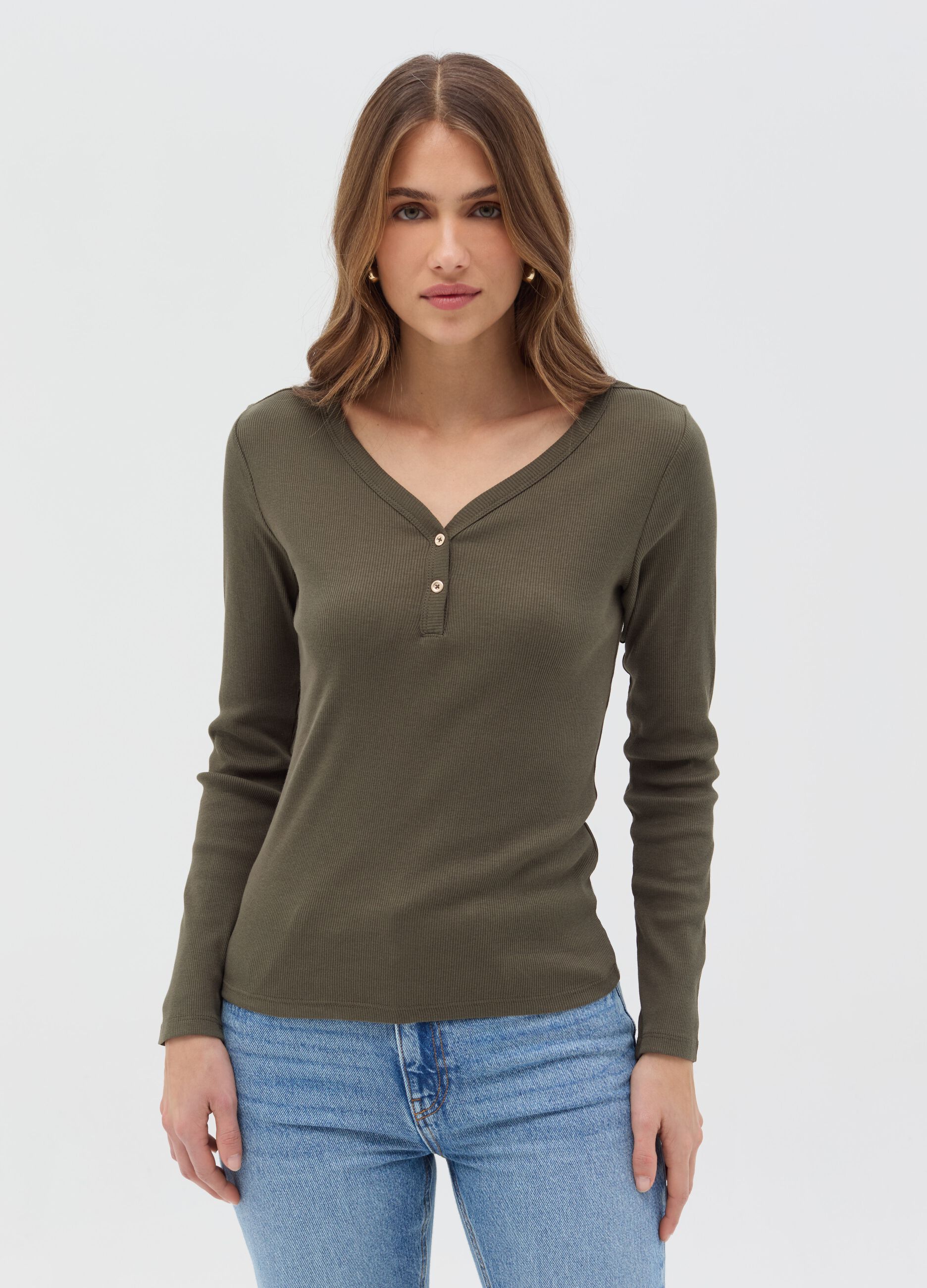 Ribbed t-shirt with granddad collar