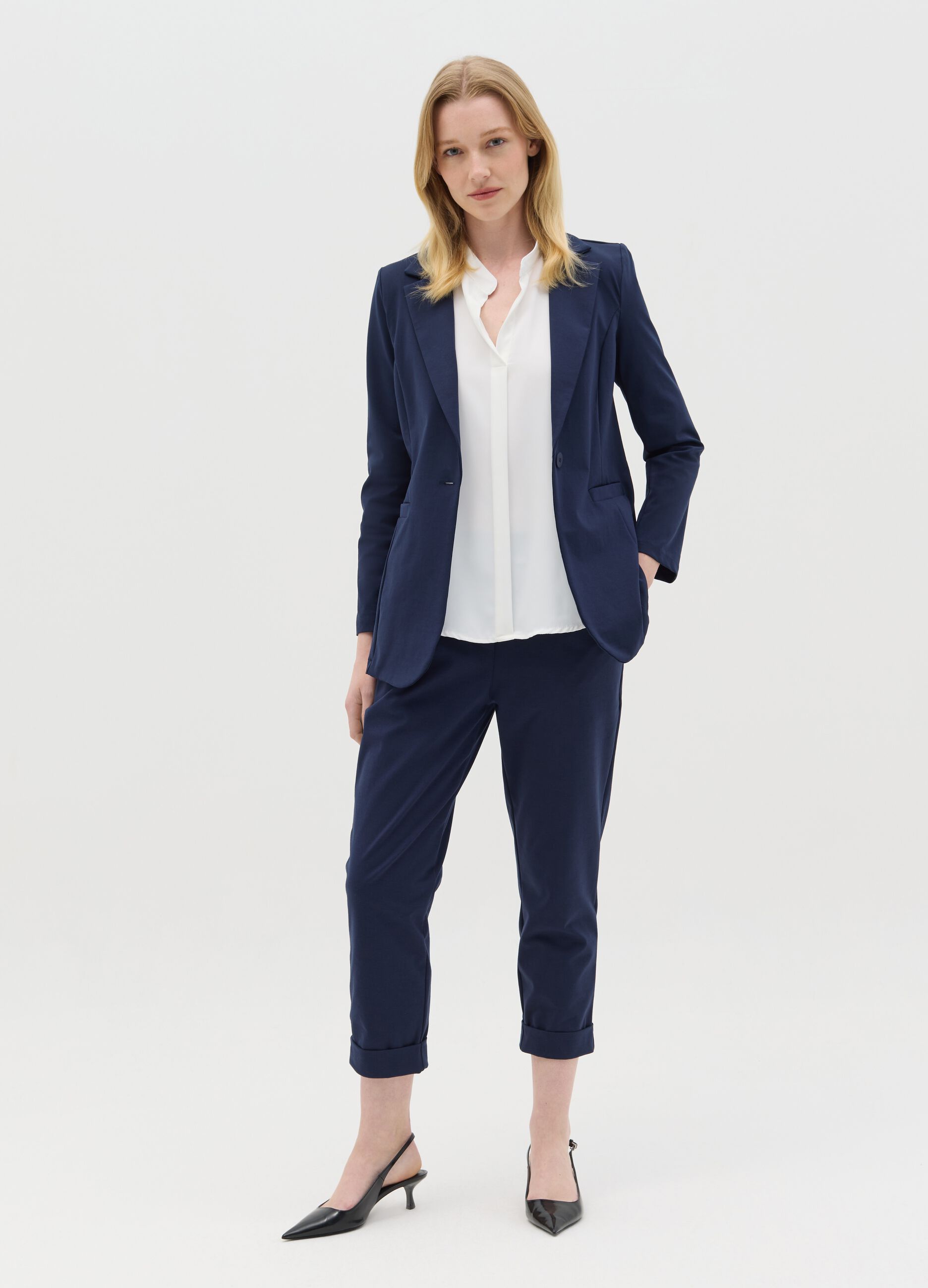 Blue single-breasted blazer