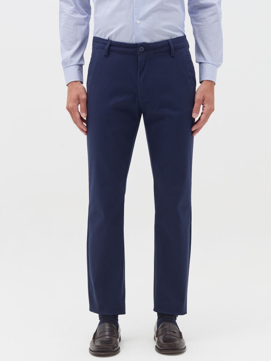 Regular-fit chino trousers_1