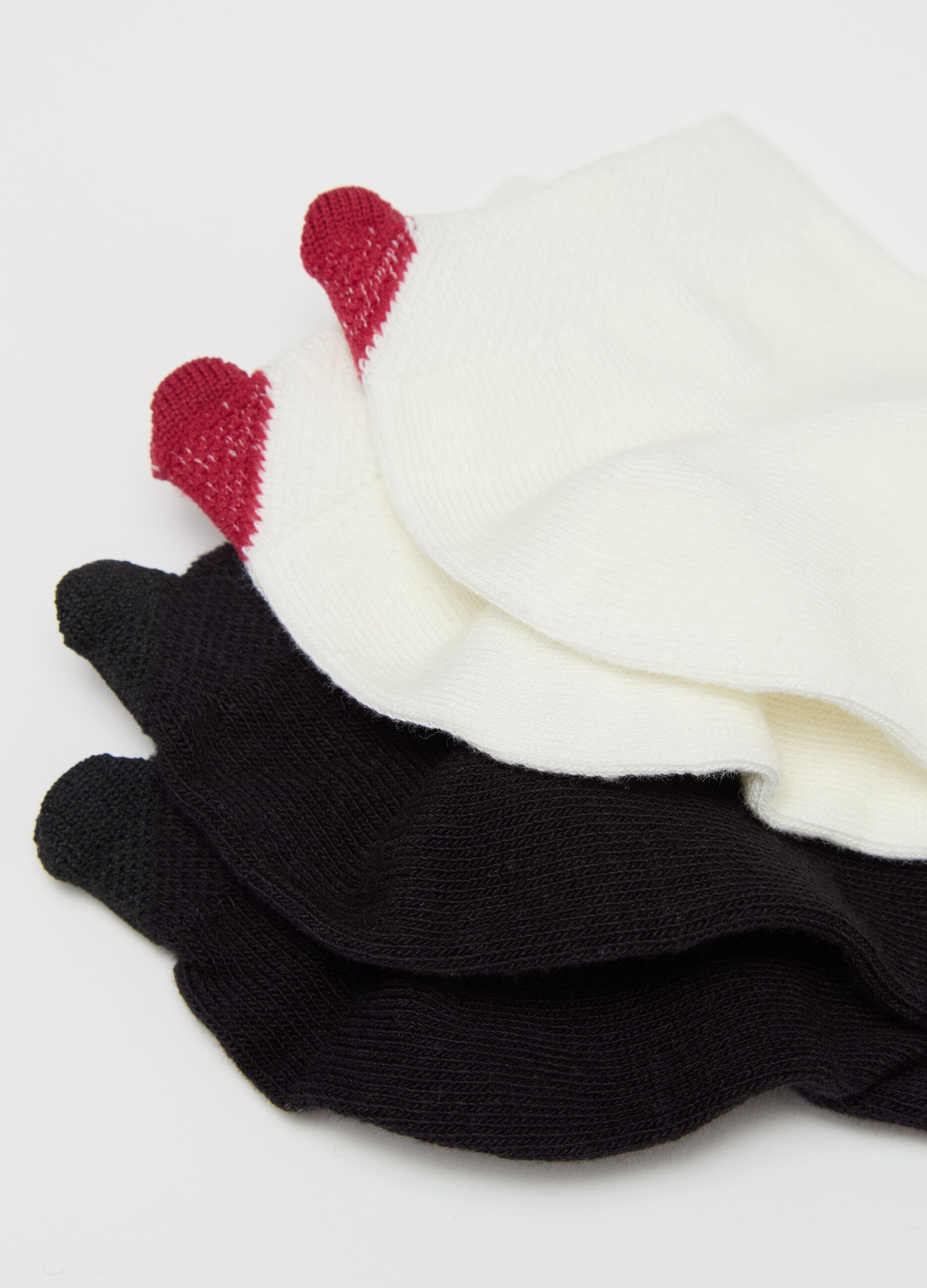 Two-pair pack sneaker liners with heart detail