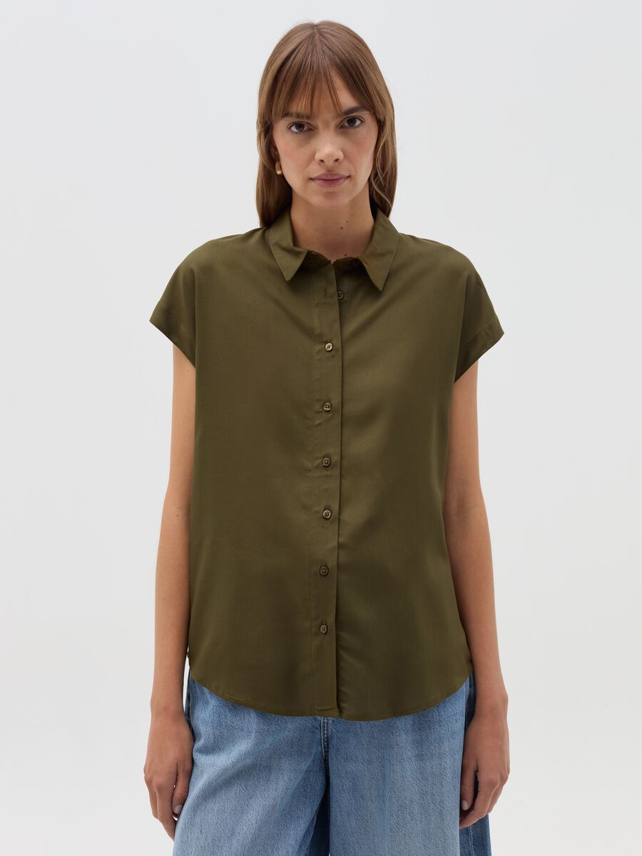 Shirt with short kimono sleeves_0