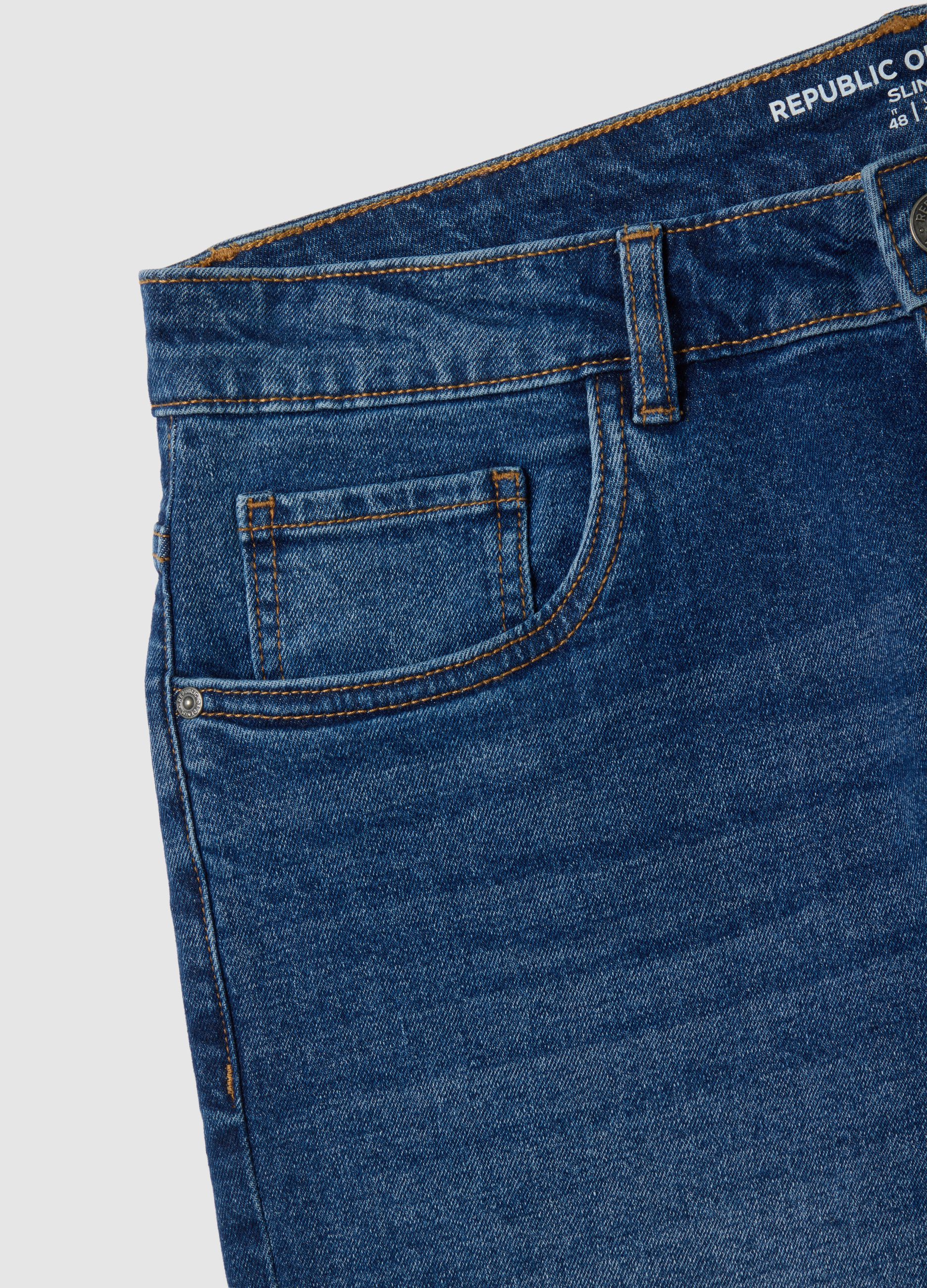 Bermuda da uomo in denim blu slim fit
