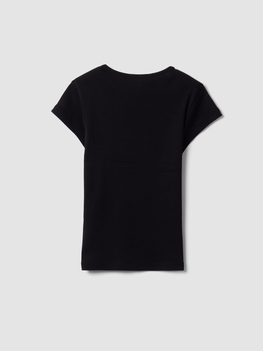 T-shirt nera in puro cotone a girocollo con scritta_5