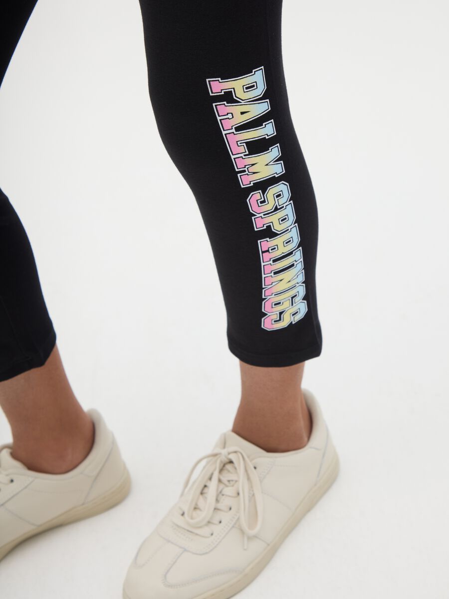 Black leggings in stretch cotton with "Palm Springs" print_2
