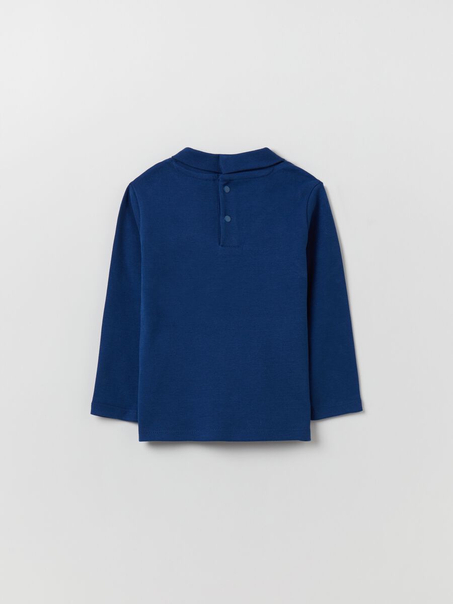 T-shirt a collo alto con stampa natalizia_1
