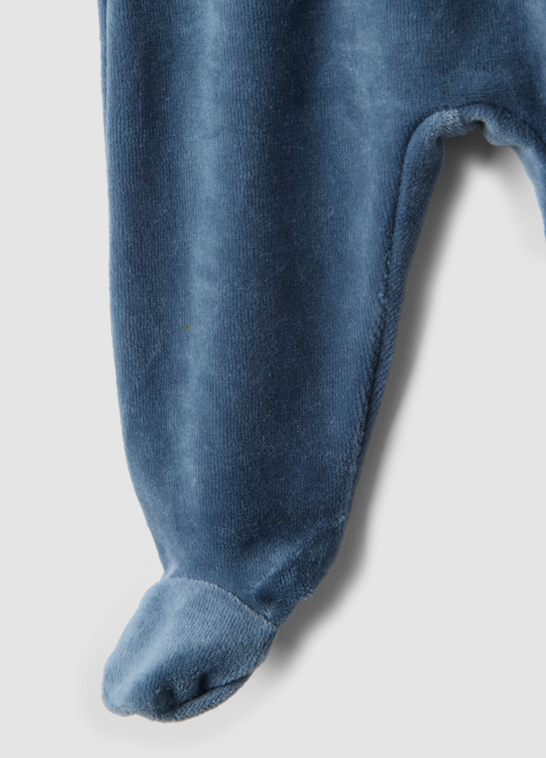 Completo velour blu in misto cotone con bottoni sulla spalla regular fit