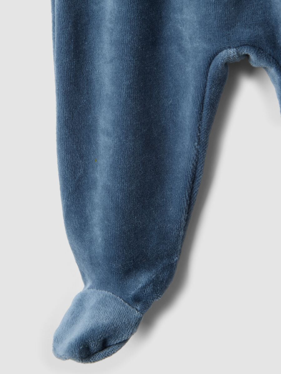 Completo velour blu in misto cotone con bottoni sulla spalla regular fit_3