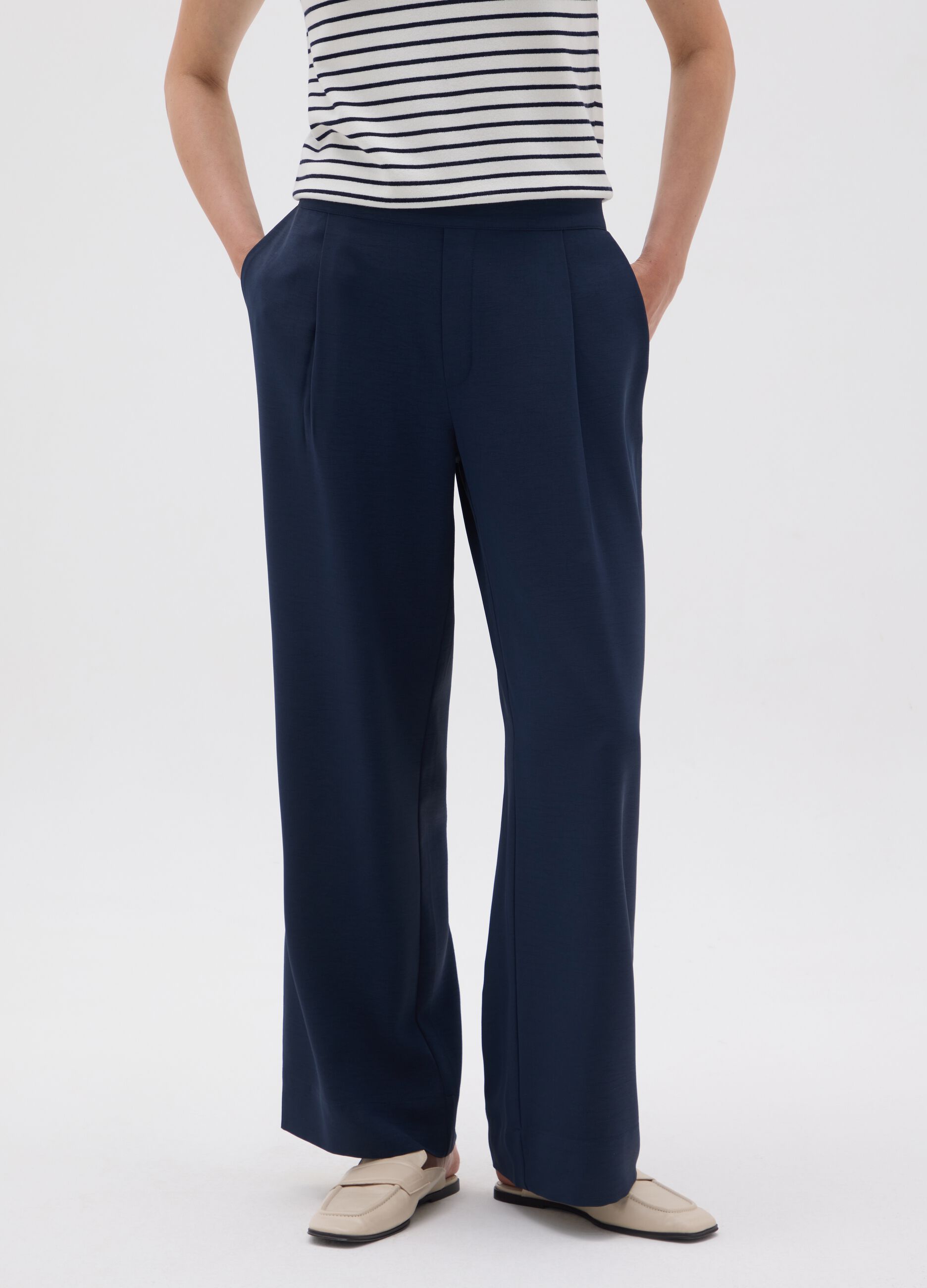 Women's blue trousers with regular fit
