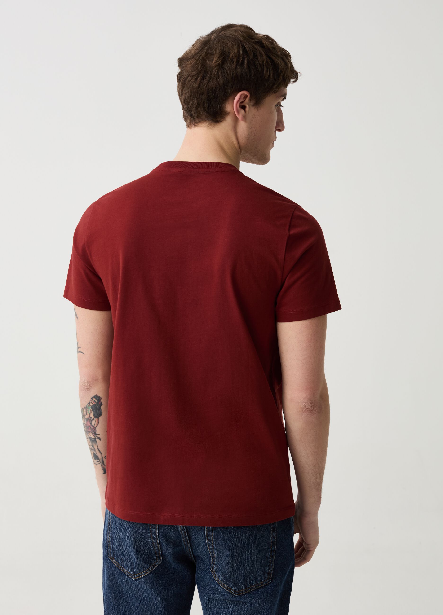 T-shirt in cotone bio con scollo rotondo