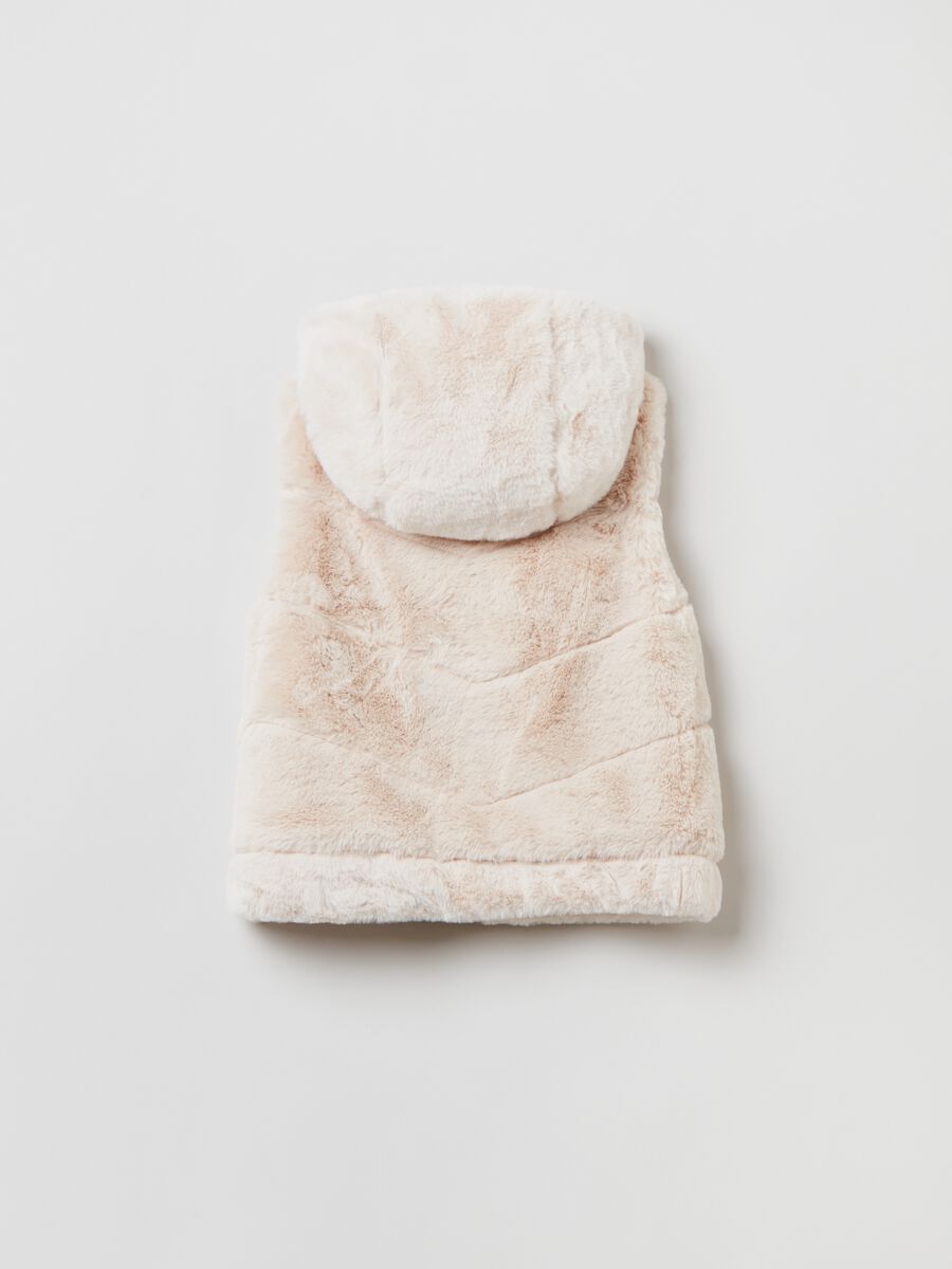 Gilet in eco pelliccia con cappuccio_1