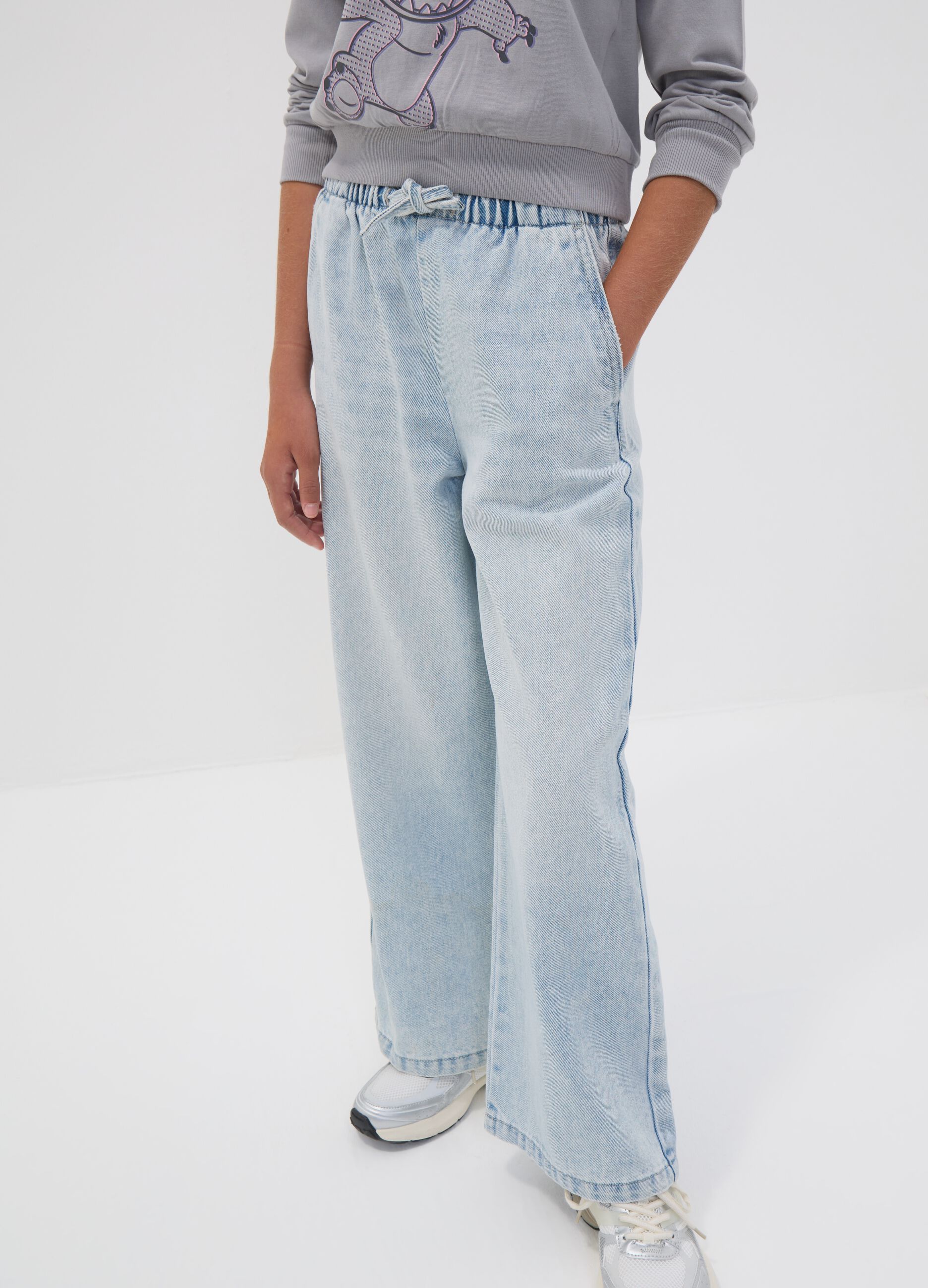 Jeans azzurri wide leg in misto cotone e viscosa per ragazza