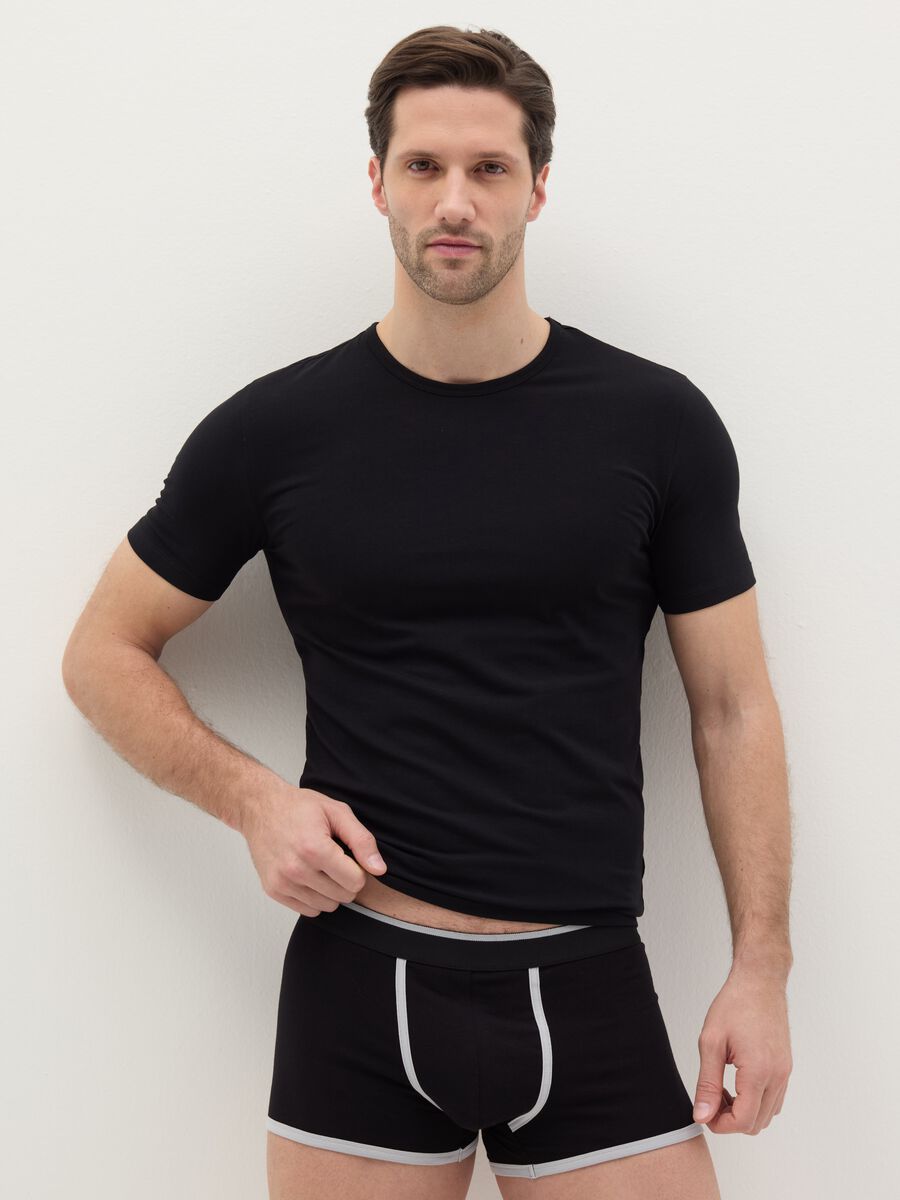 Stretch cotton boxer shorts with contrasting details._0