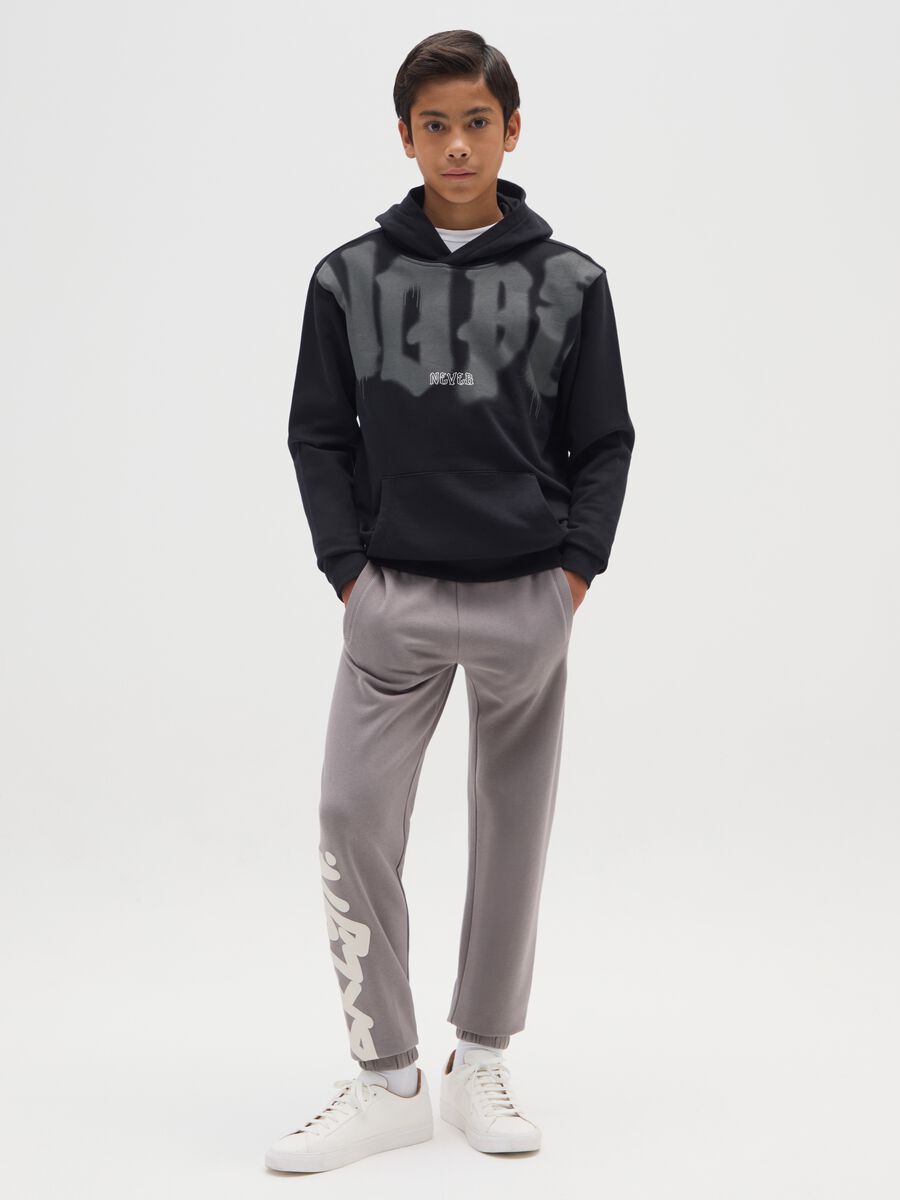 Grey jogger trousers for boys in pure cotton oversized fit_0