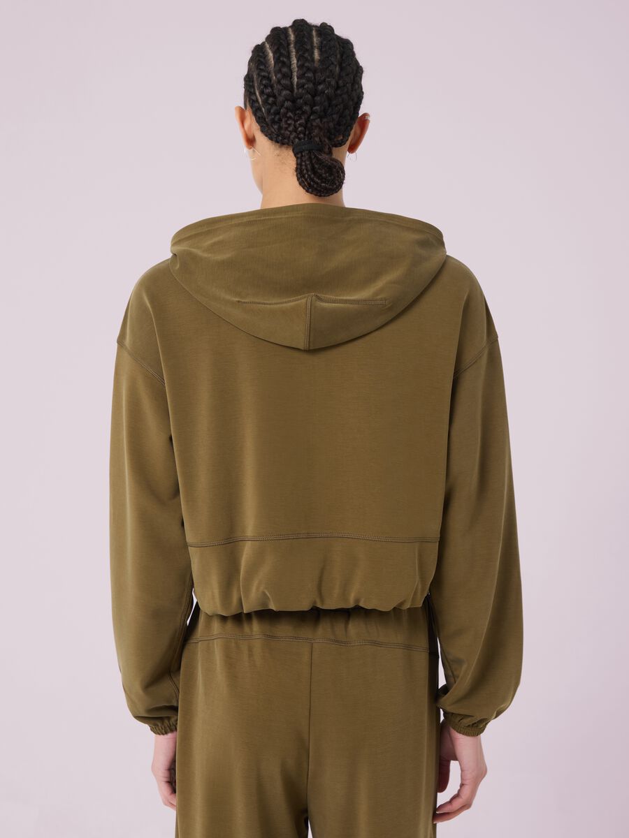 ALTAVIA STUDIO Hooded Full-Zip Crop_3