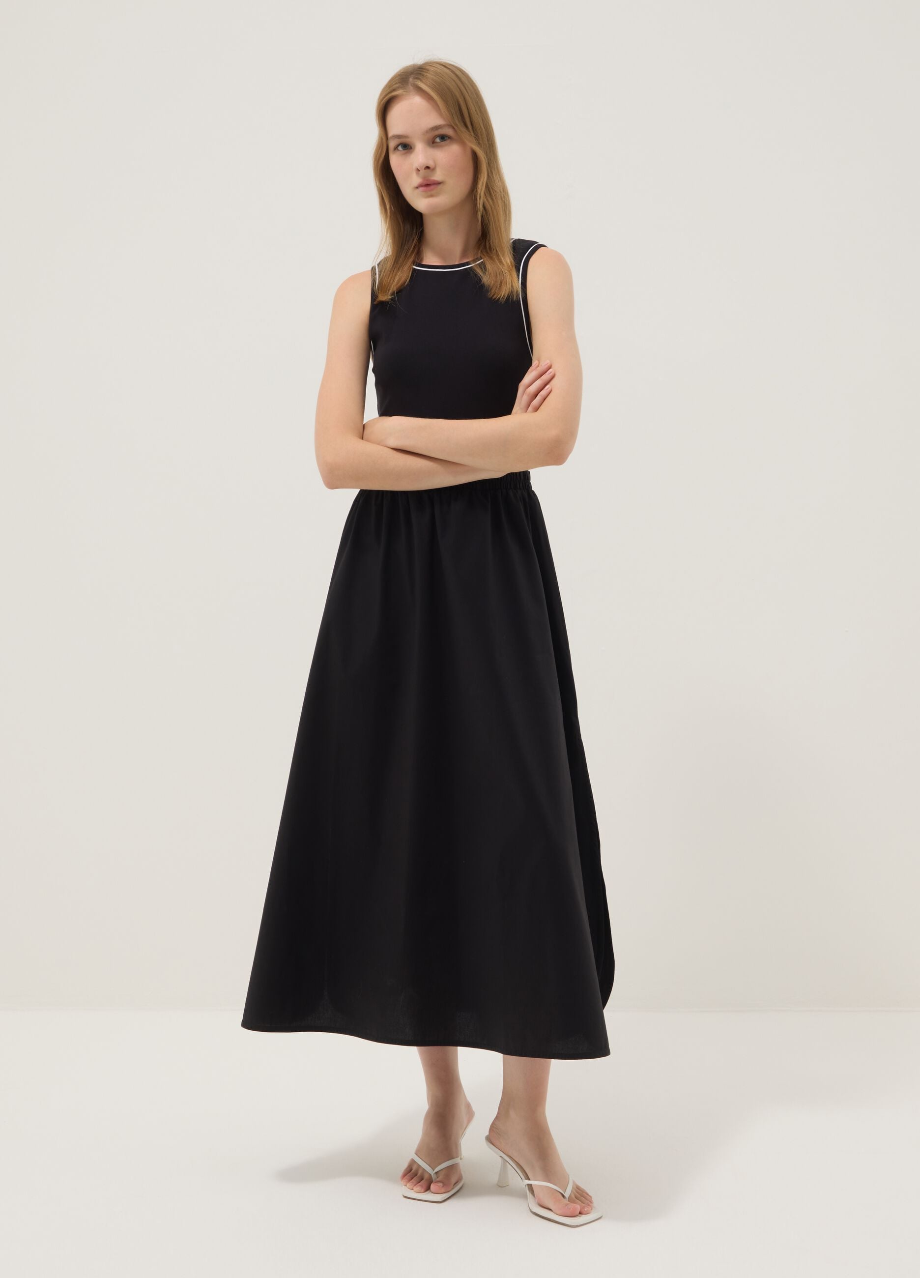 Brown midi dress in stretch cotton