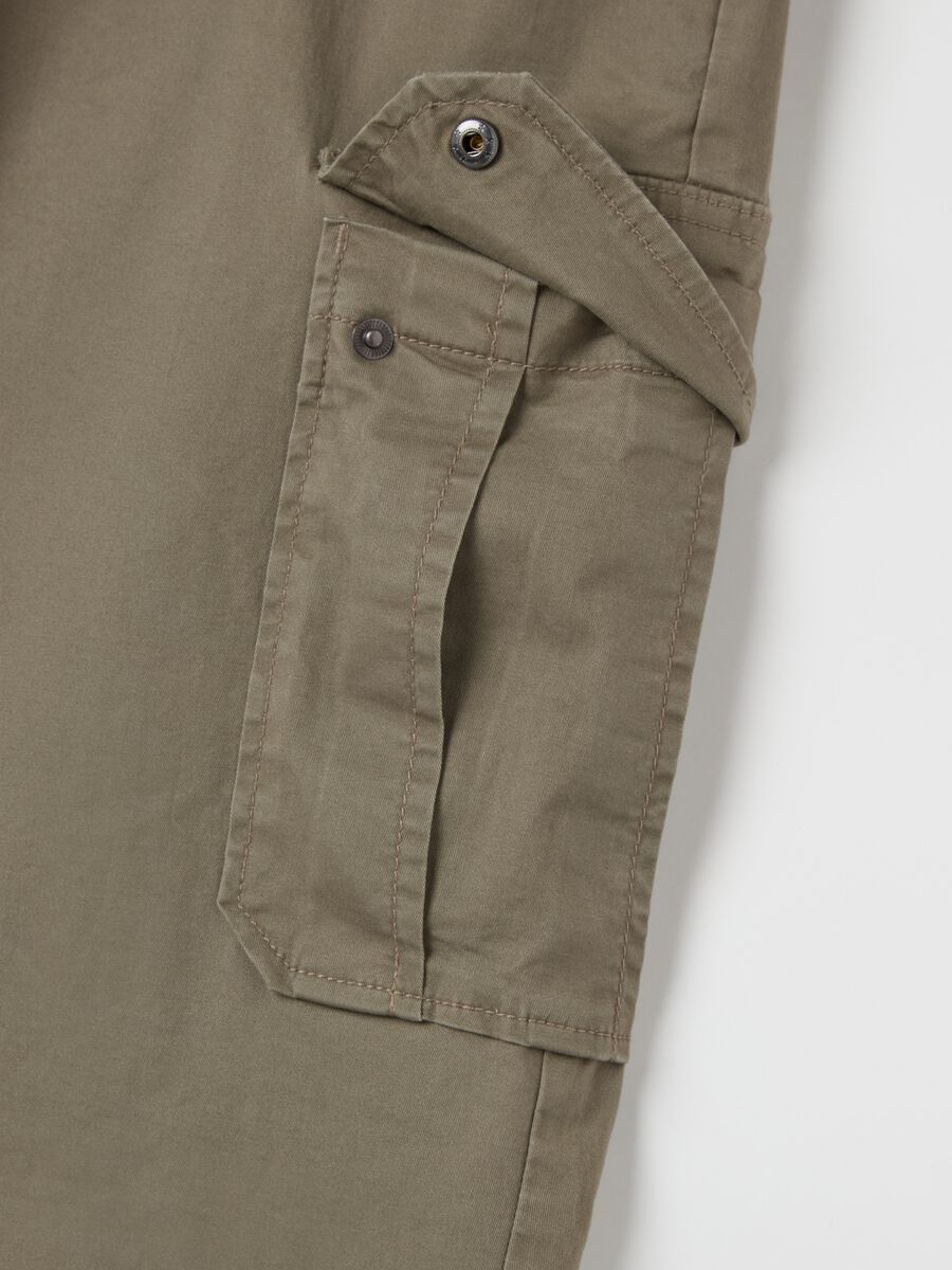 Slim-fit cargo pants in stretch cotton_5
