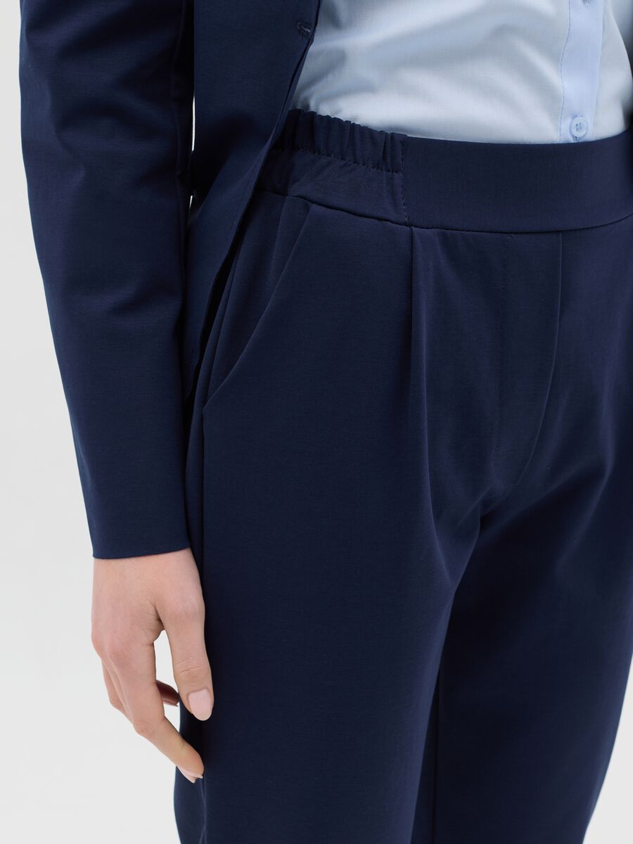 Blue cropped trousers with turn-ups_2