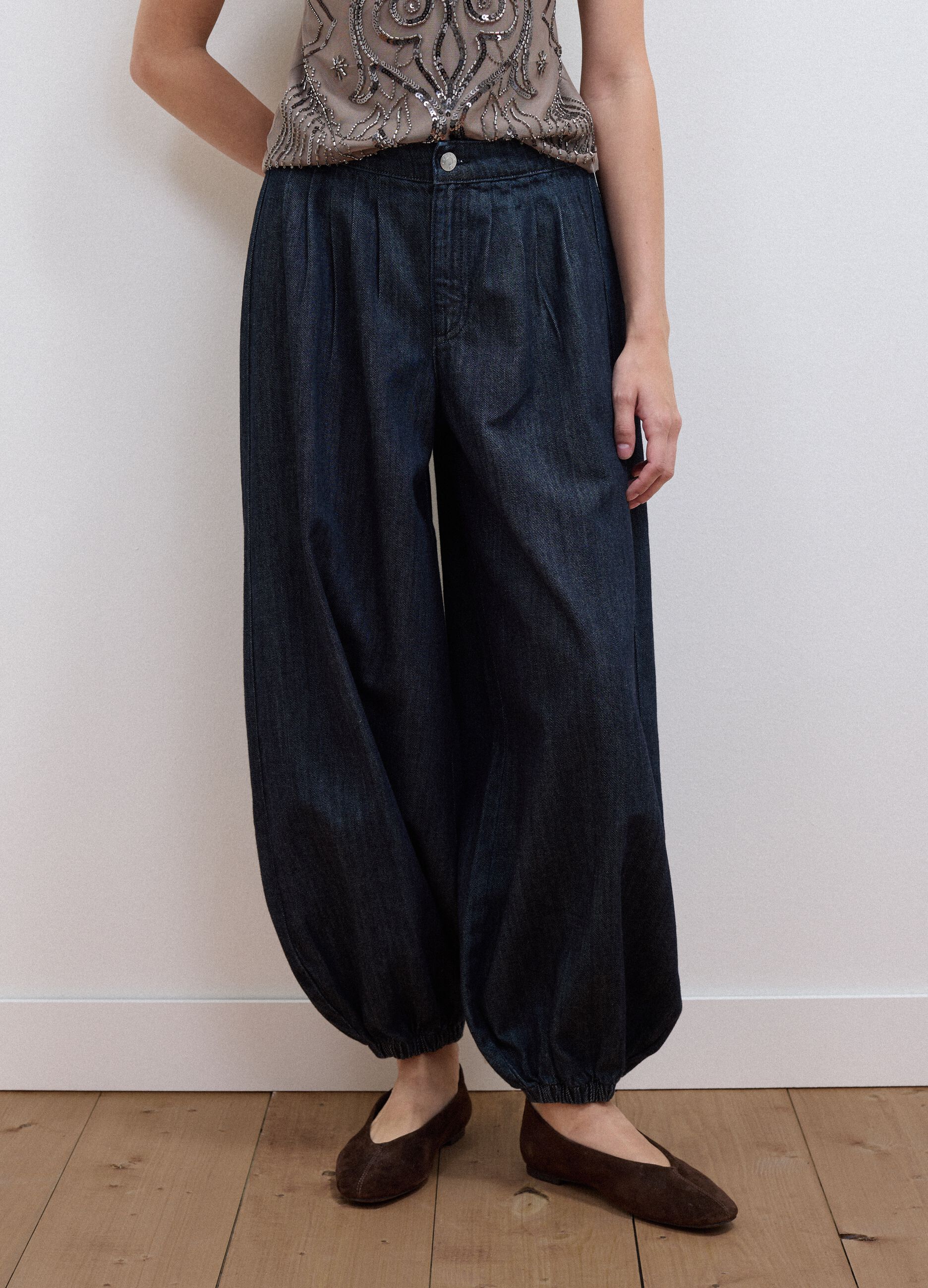 Blue pure cotton balloon-fit denim jeans