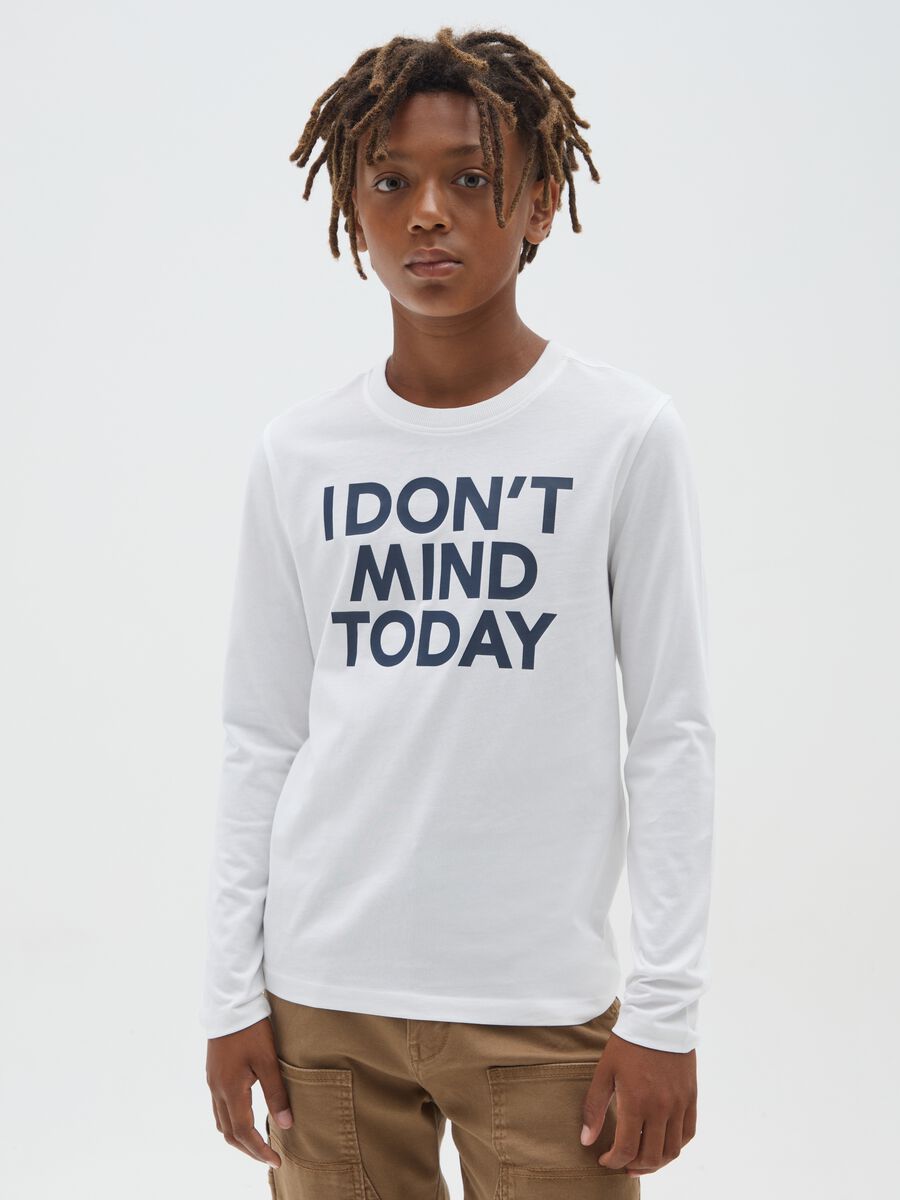 Boy's long white cotton top, regular fit_0