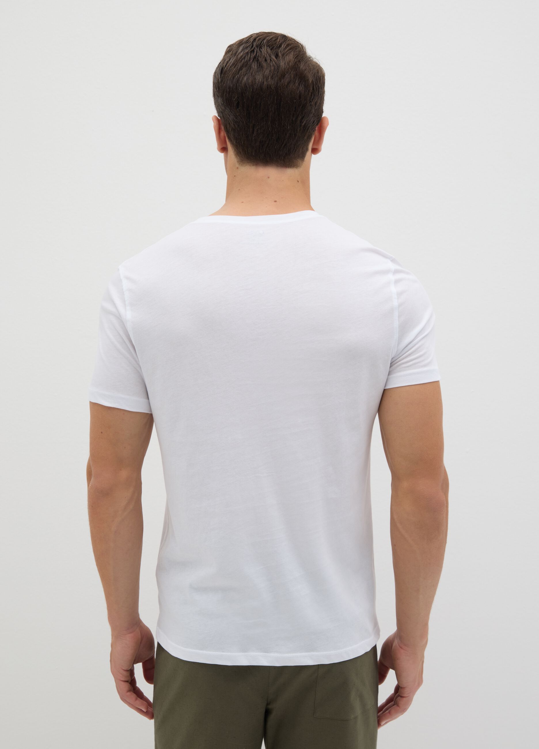 Men's White Regular Fit Pure Cotton T-shirt