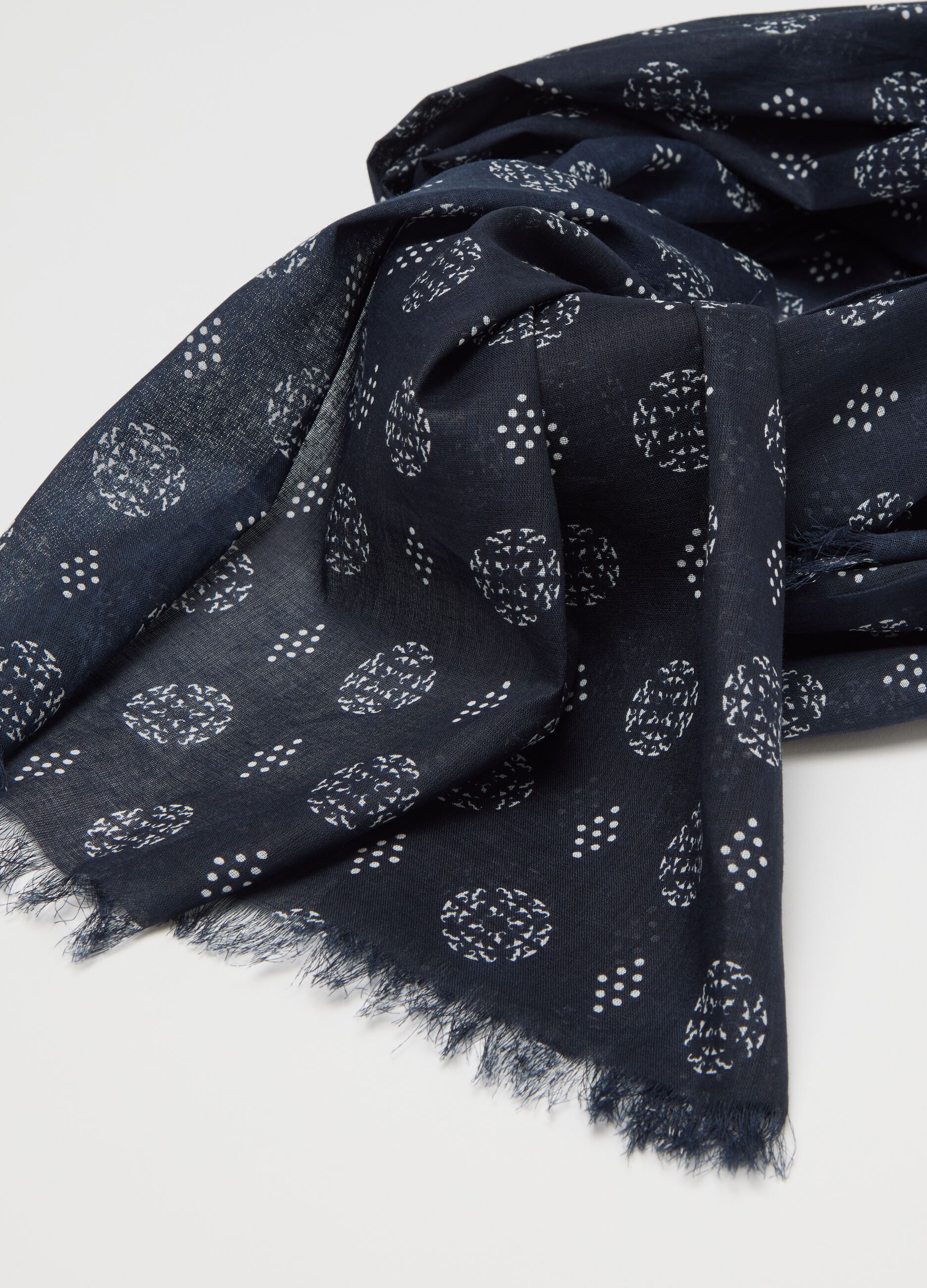 Blue cotton scarf with print